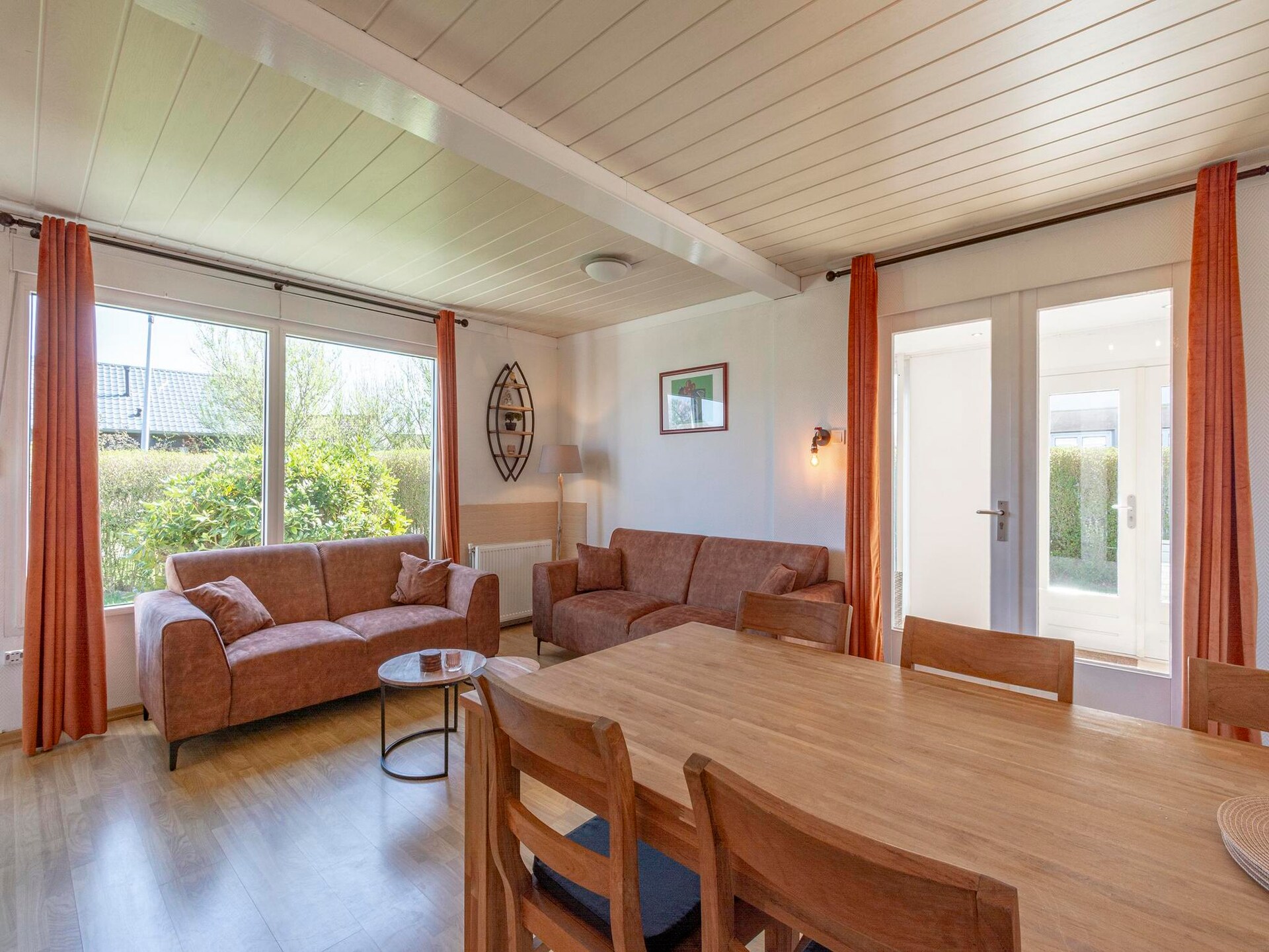 Vrijstaande zeebungalow met omheinde tuin op 1 km van het strand - foto 9