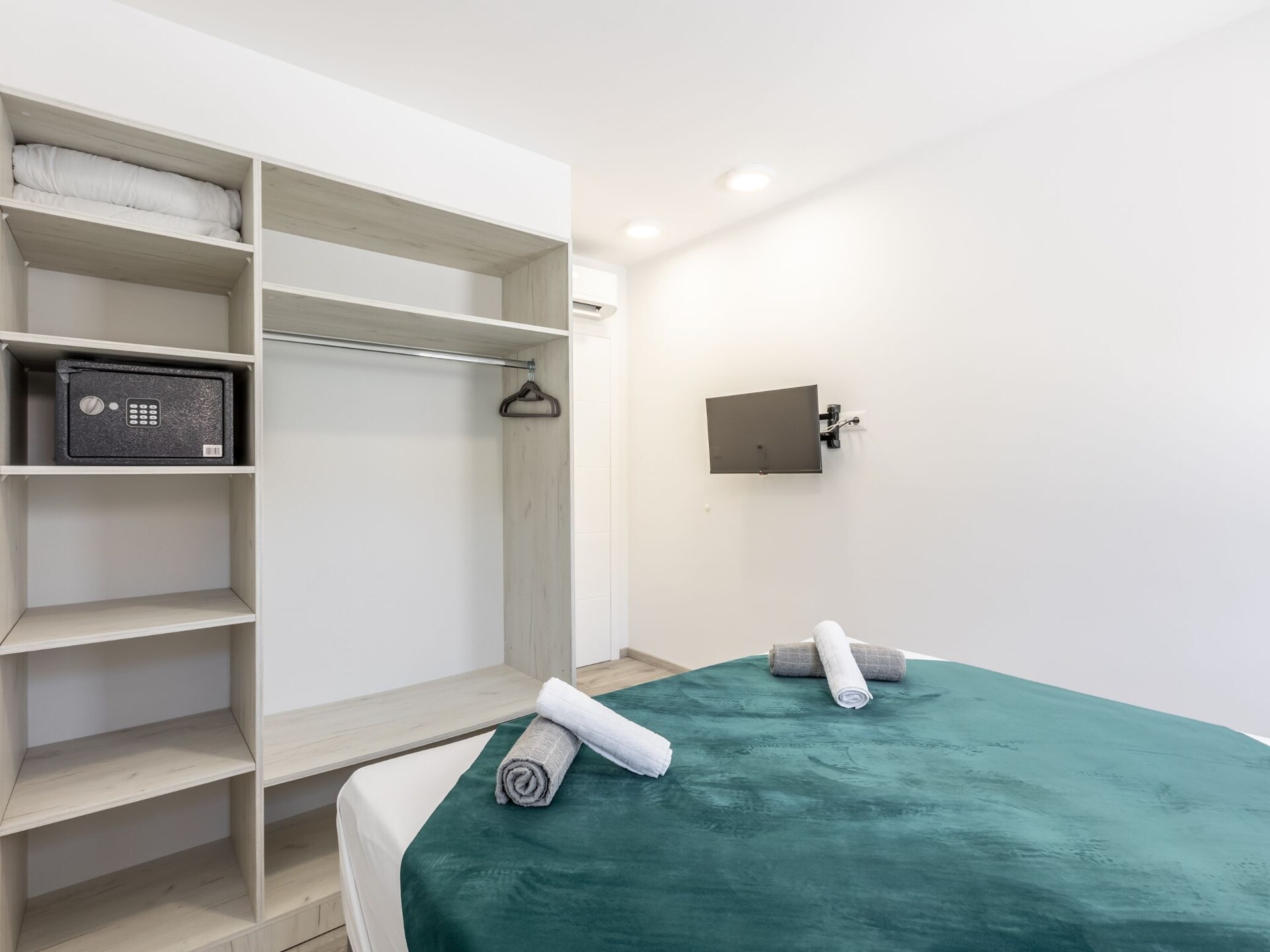 Privézwembad en luxe in Villa Bonce, Kaštel Stari - foto 5