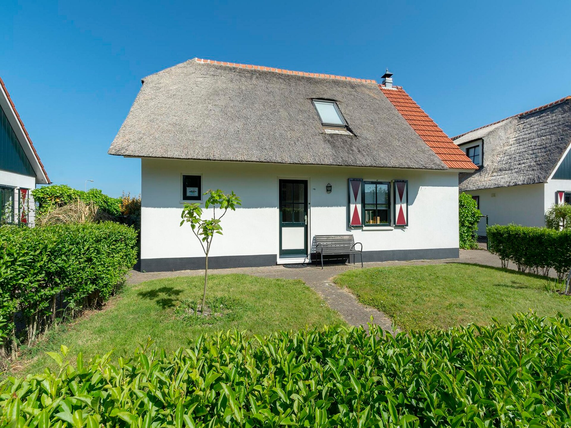 Luxe villa met houtkachel en omheinde tuin op 900m van strand Callantsoog - foto 8