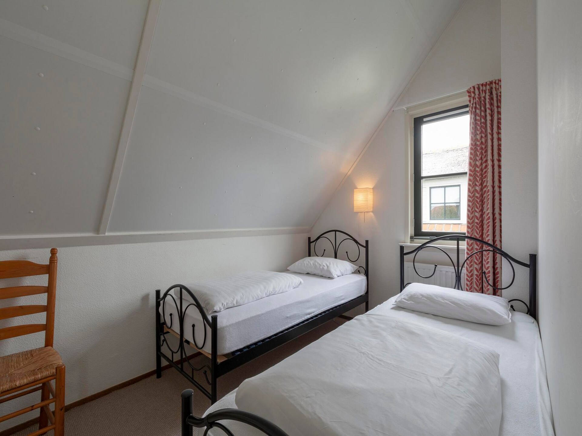 Luxe villa met houtkachel en omheinde tuin op 900m van strand Callantsoog - foto 13