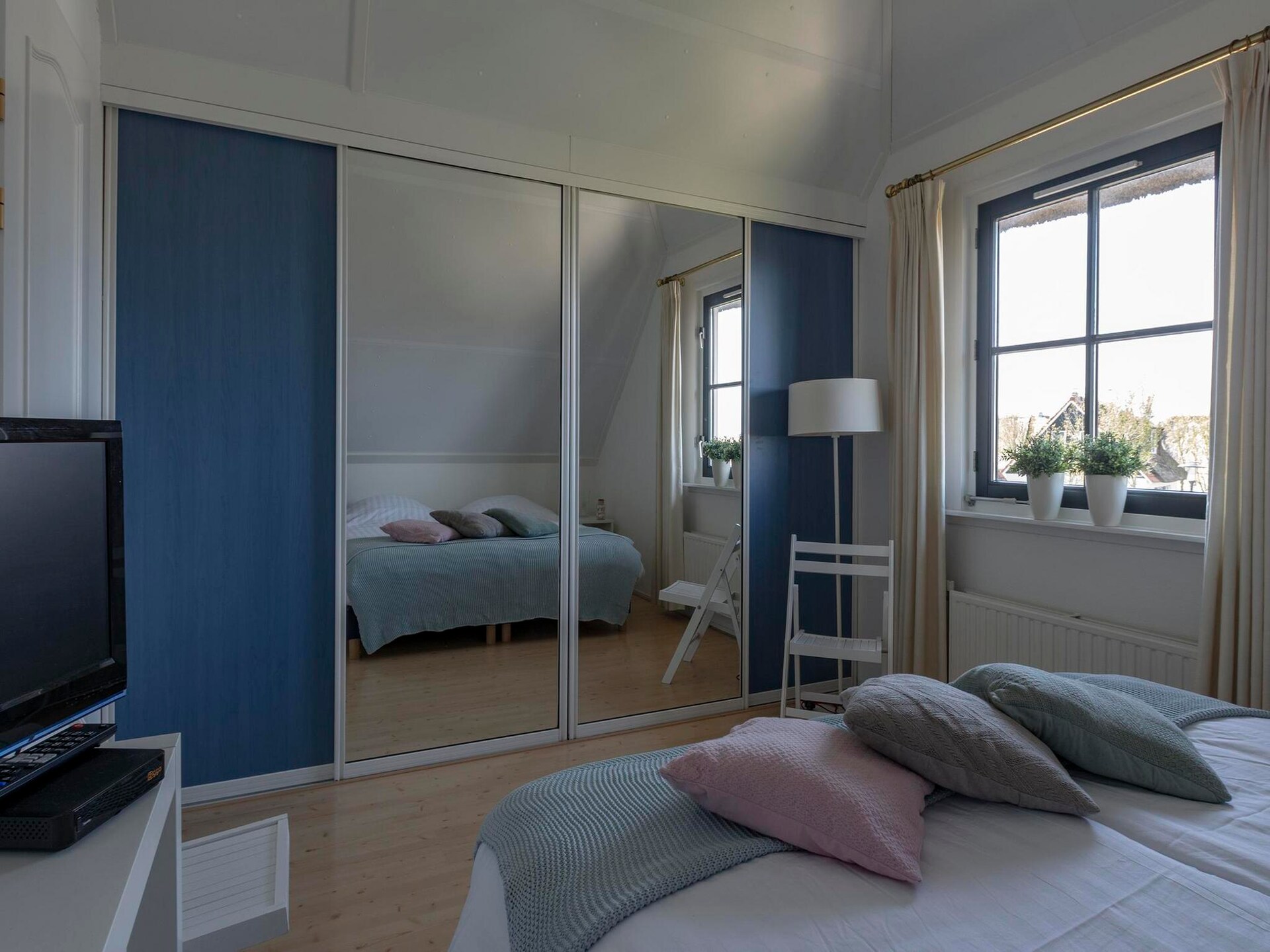 Villa De Buitenplaats 113 – charmant verblijf aan de duinen van Callantsoog - foto 16