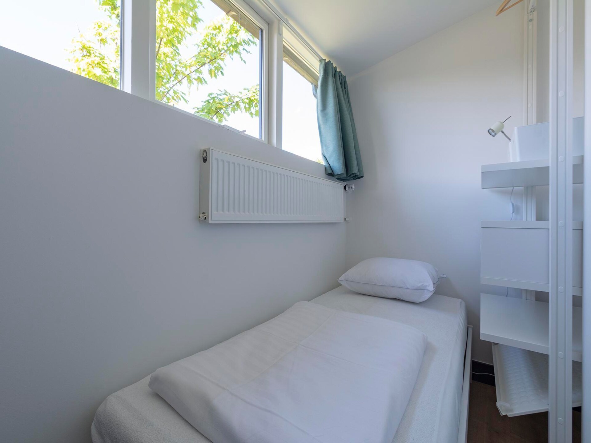 Vrijstaande bungalow in hartje Callantsoog, 750m van het strand - foto 12