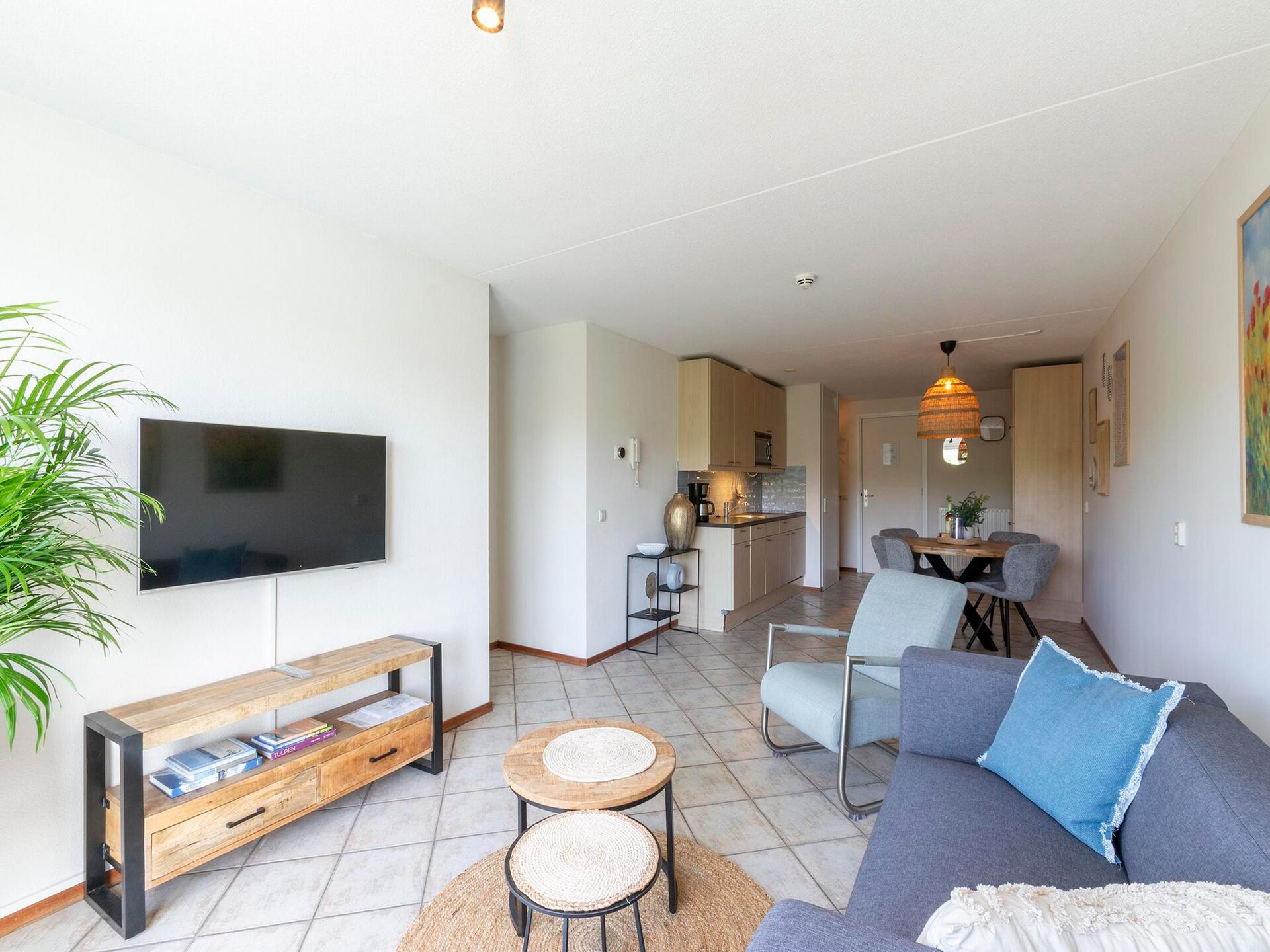 Wijde Blick 310: Kleurrijk appartement op 250m van het strand in Callantsoog - foto 8