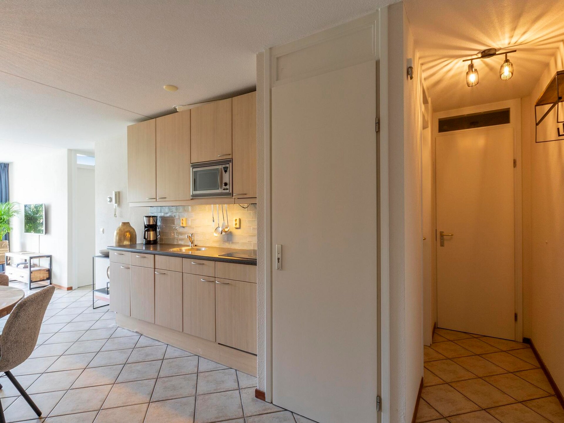 Wijde Blick 310: Kleurrijk appartement op 250m van het strand in Callantsoog - foto 7