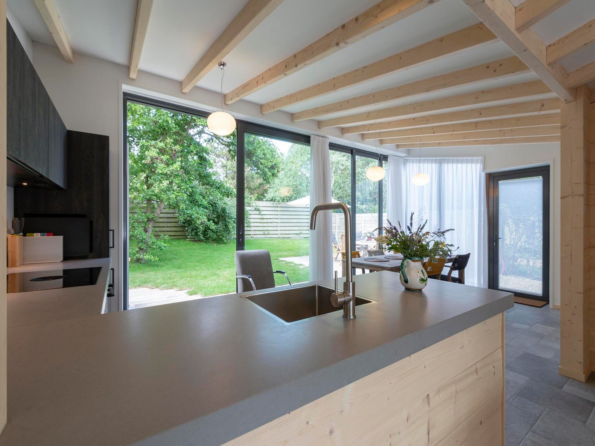 Moderne vrijstaande bungalow met houtkachel, op loopafstand van strand Callantsoog - foto 12