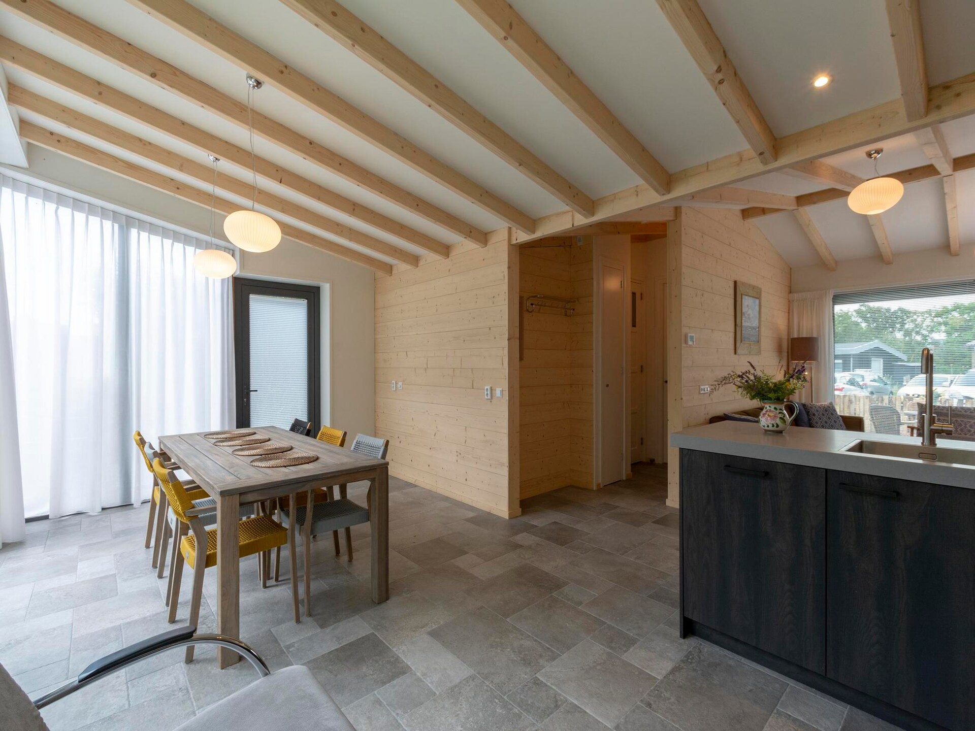 Moderne vrijstaande bungalow met houtkachel, op loopafstand van strand Callantsoog - foto 11