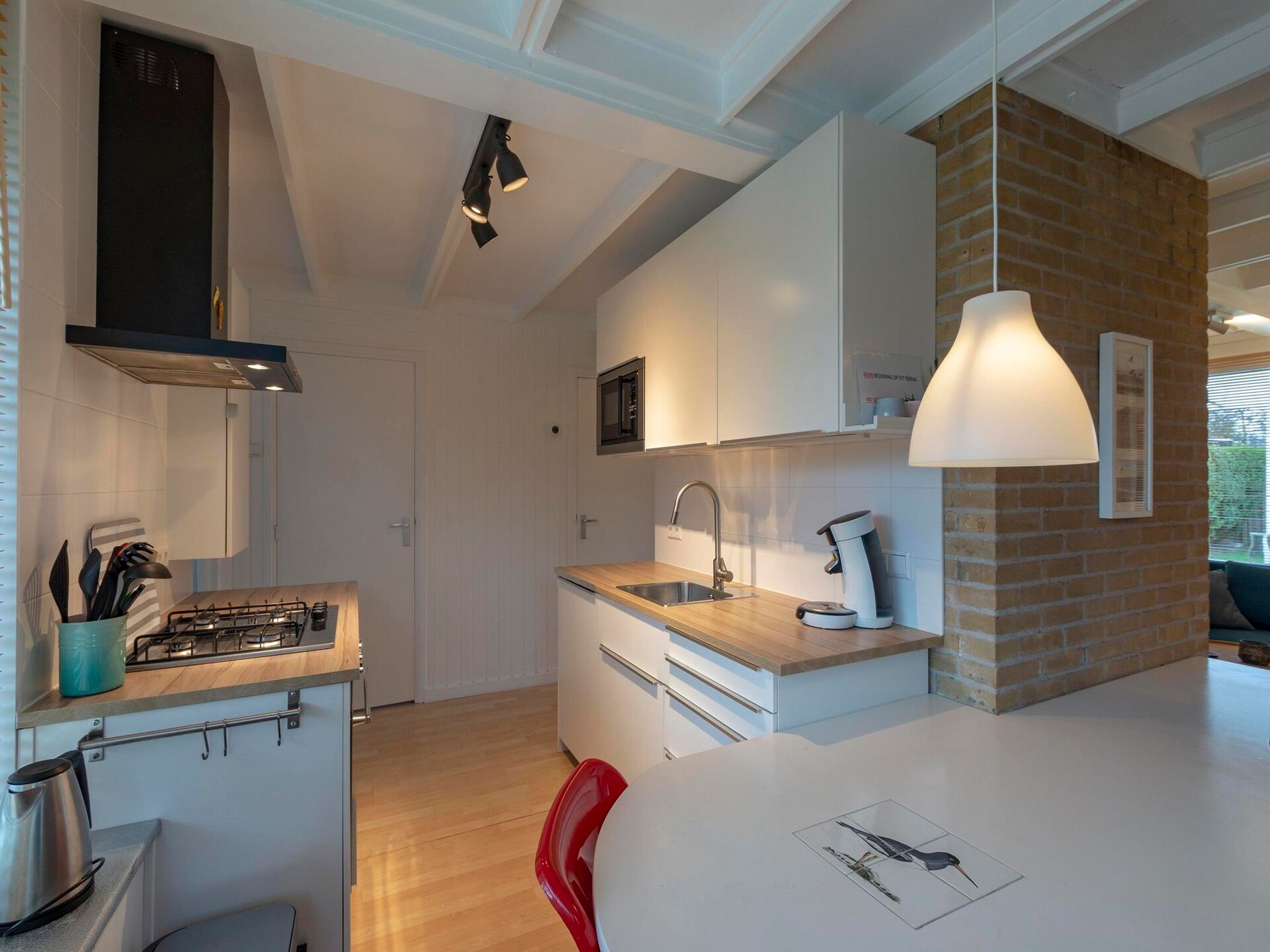 Vrijstaand vakantiehuis met omheinde tuin, 1,2 km van strand Sint Maartenszee - foto 10