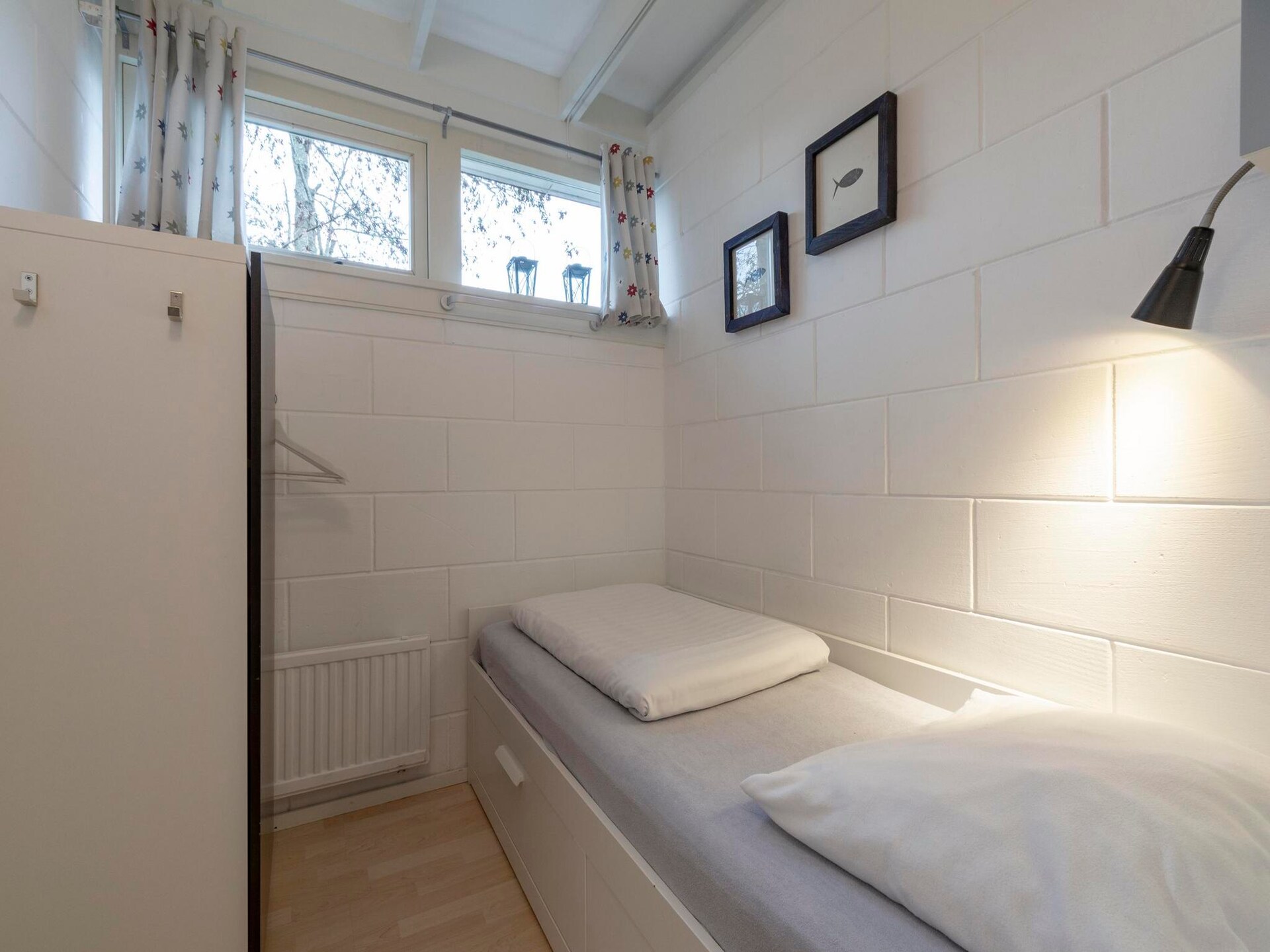 Vrijstaand vakantiehuis met omheinde tuin, 1,2 km van strand Sint Maartenszee - foto 13