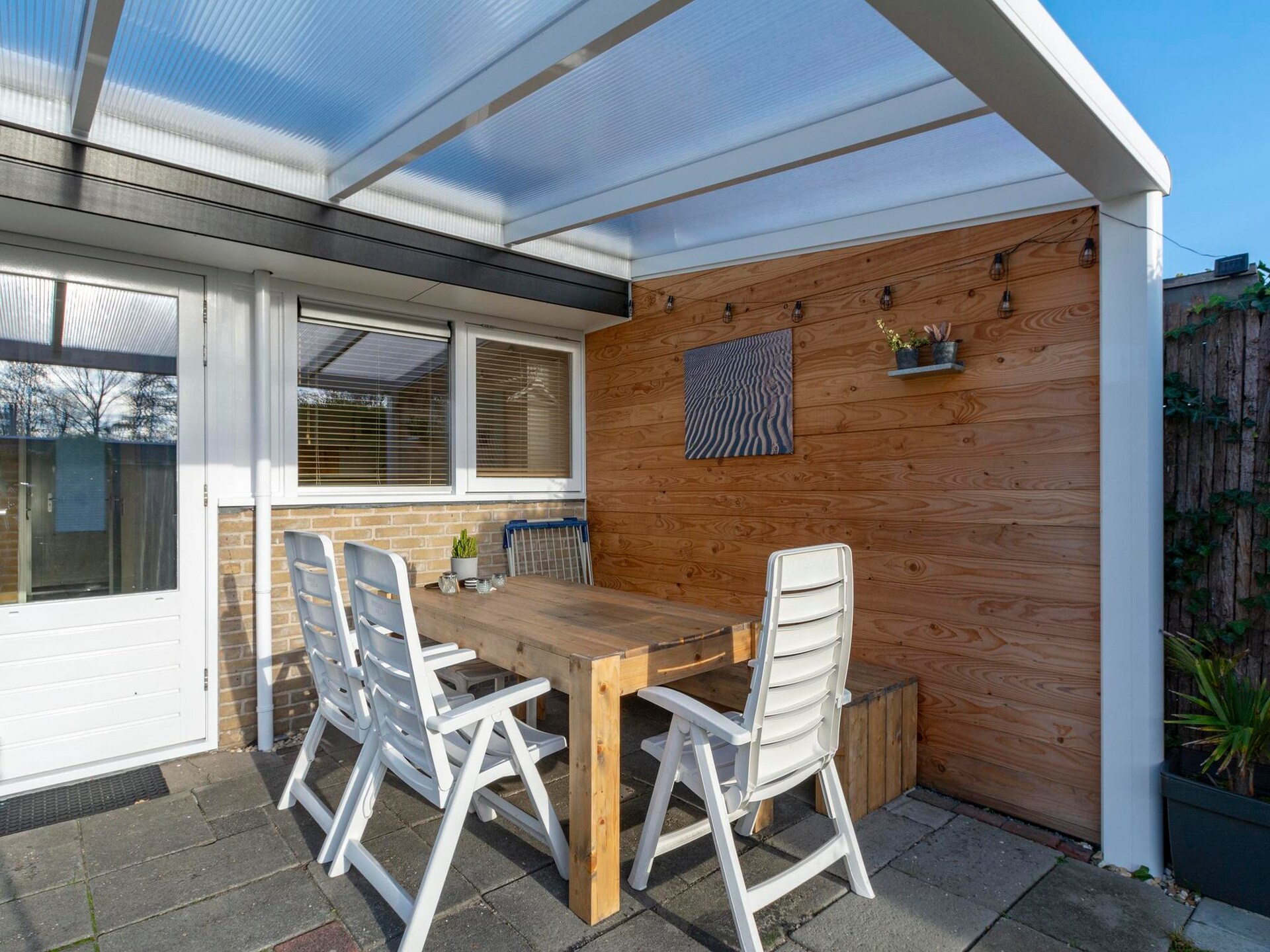 Vrijstaand vakantiehuis met omheinde tuin, 1,2 km van strand Sint Maartenszee - foto 4