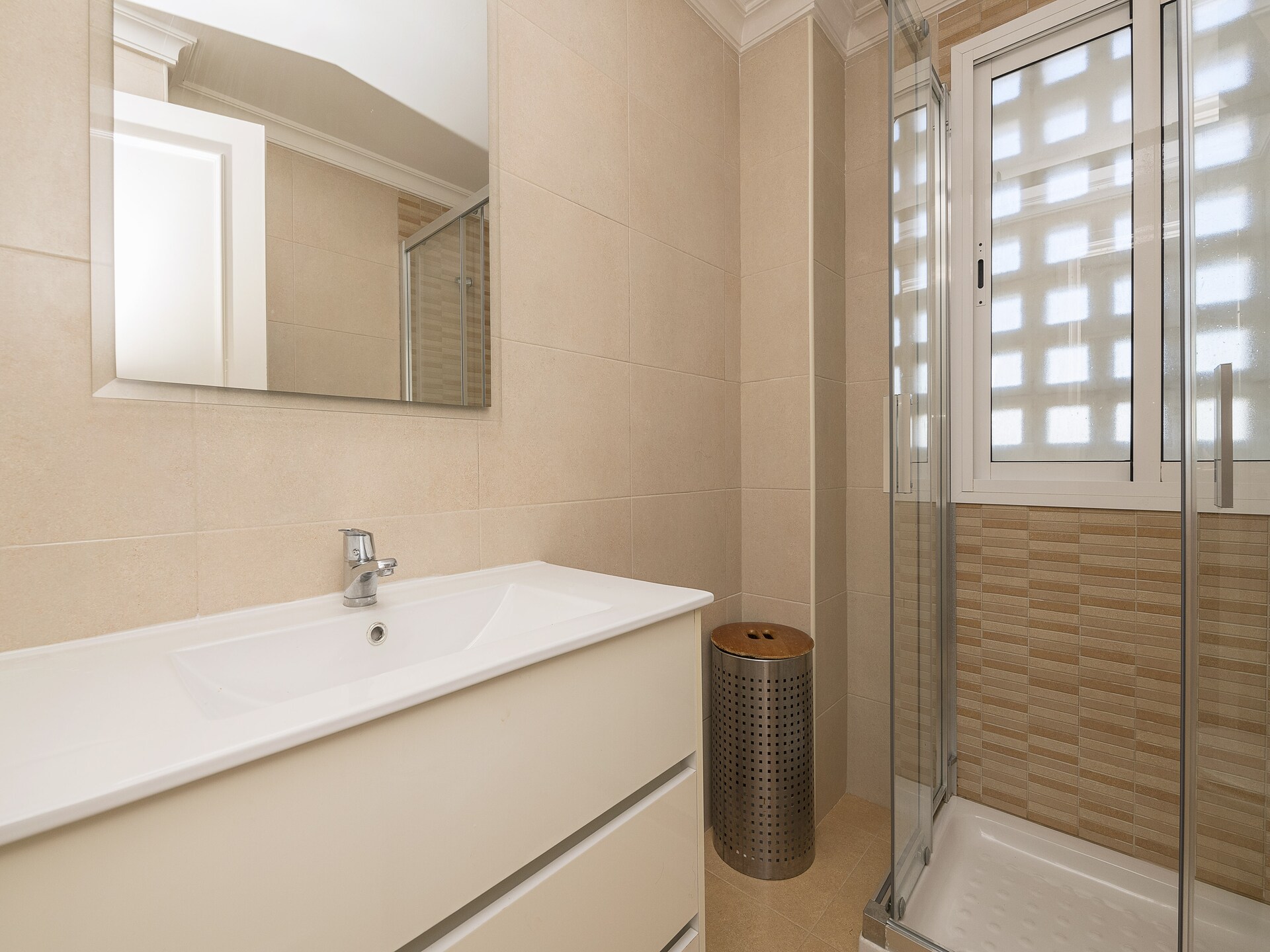 Licht appartement met zeezicht, groot zwembad en terras in El Puerto de Santa María - foto 20