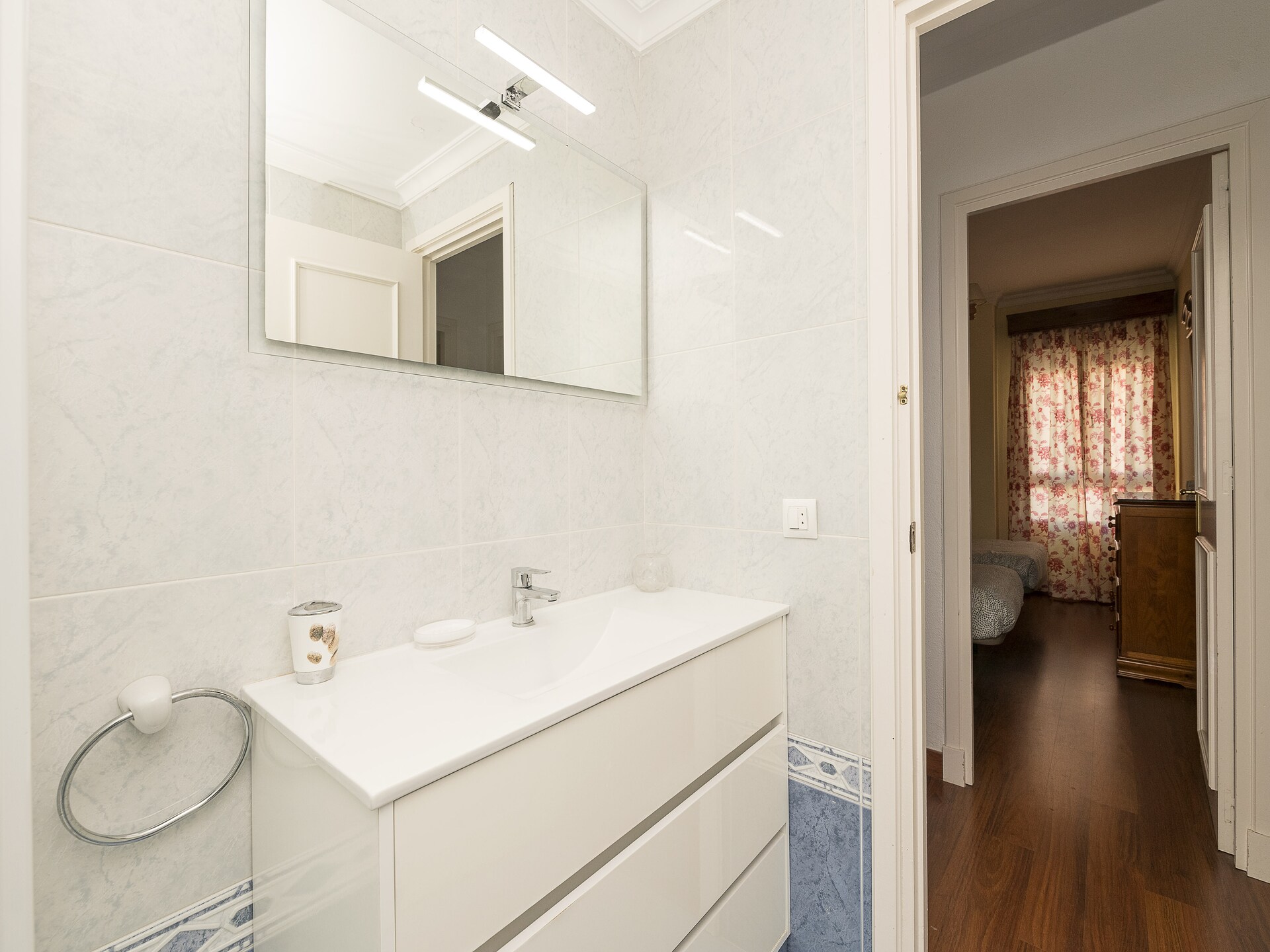 Licht appartement met zeezicht, groot zwembad en terras in El Puerto de Santa María - foto 21