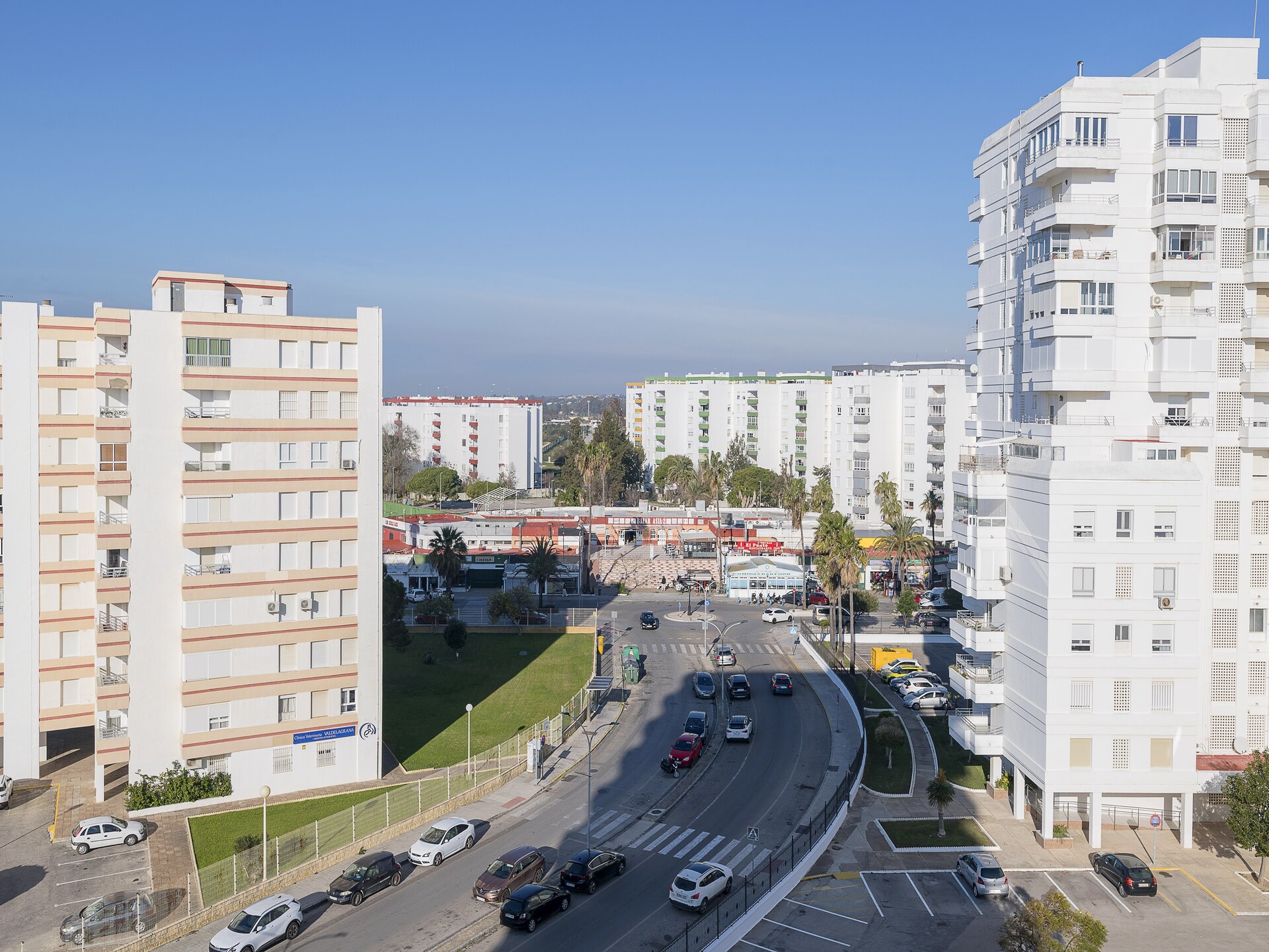 Licht appartement met zeezicht, groot zwembad en terras in El Puerto de Santa María - foto 24