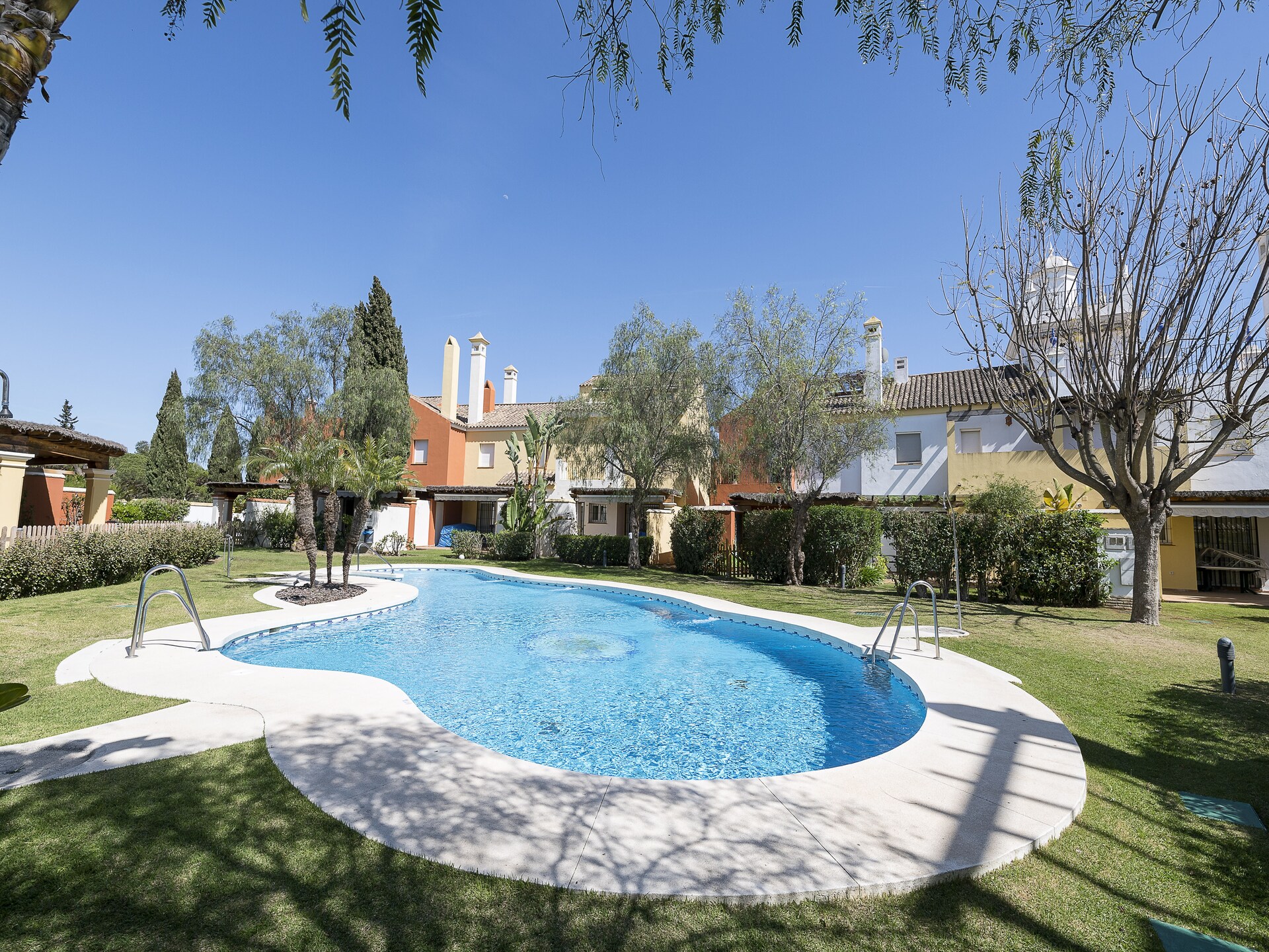 Ruime tent aan de golfbaan voor 12 personen in Cádiz - foto 1