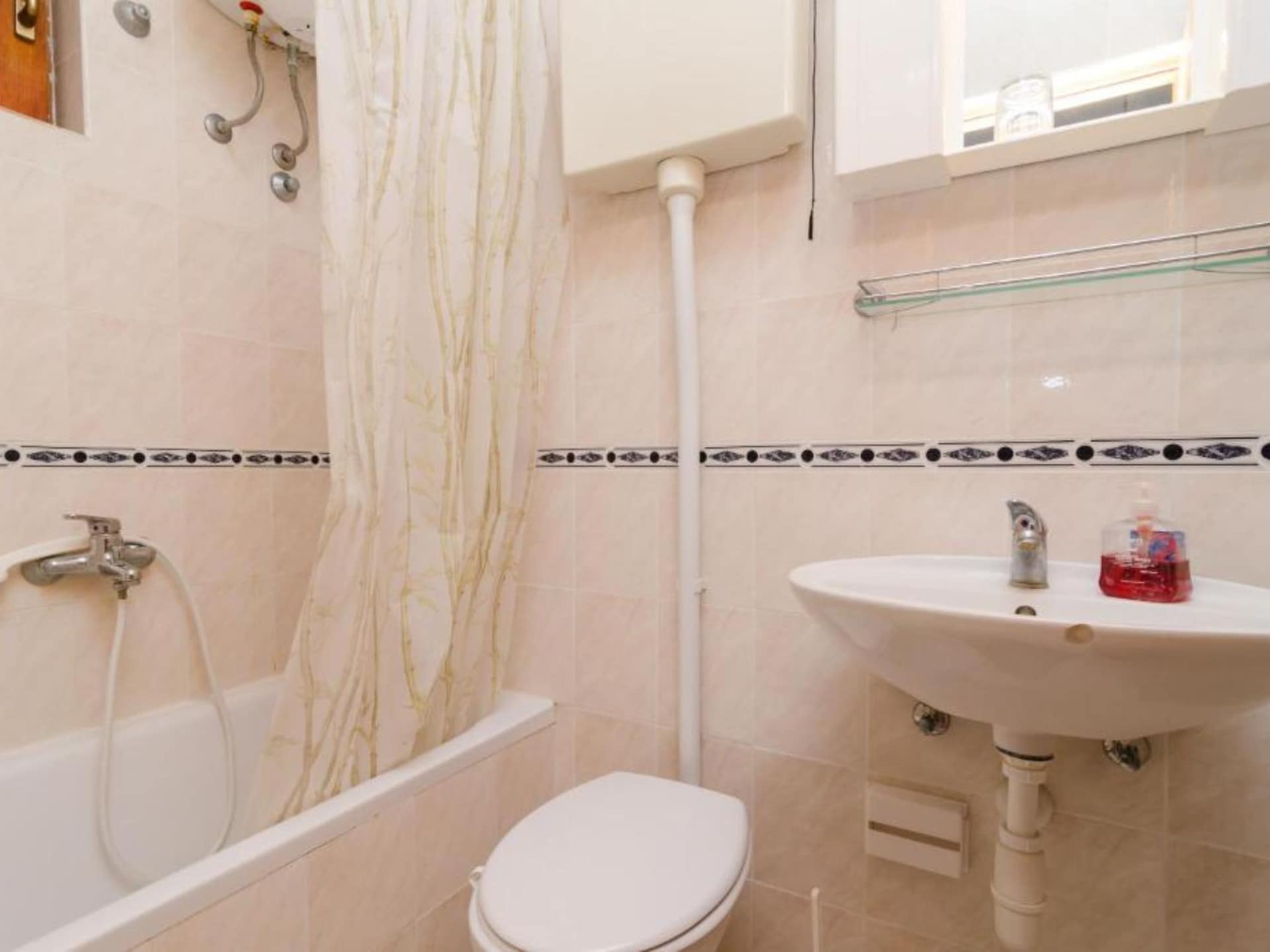 Sfeervol appartement in Sobra met uitzicht op de tuin - foto 25