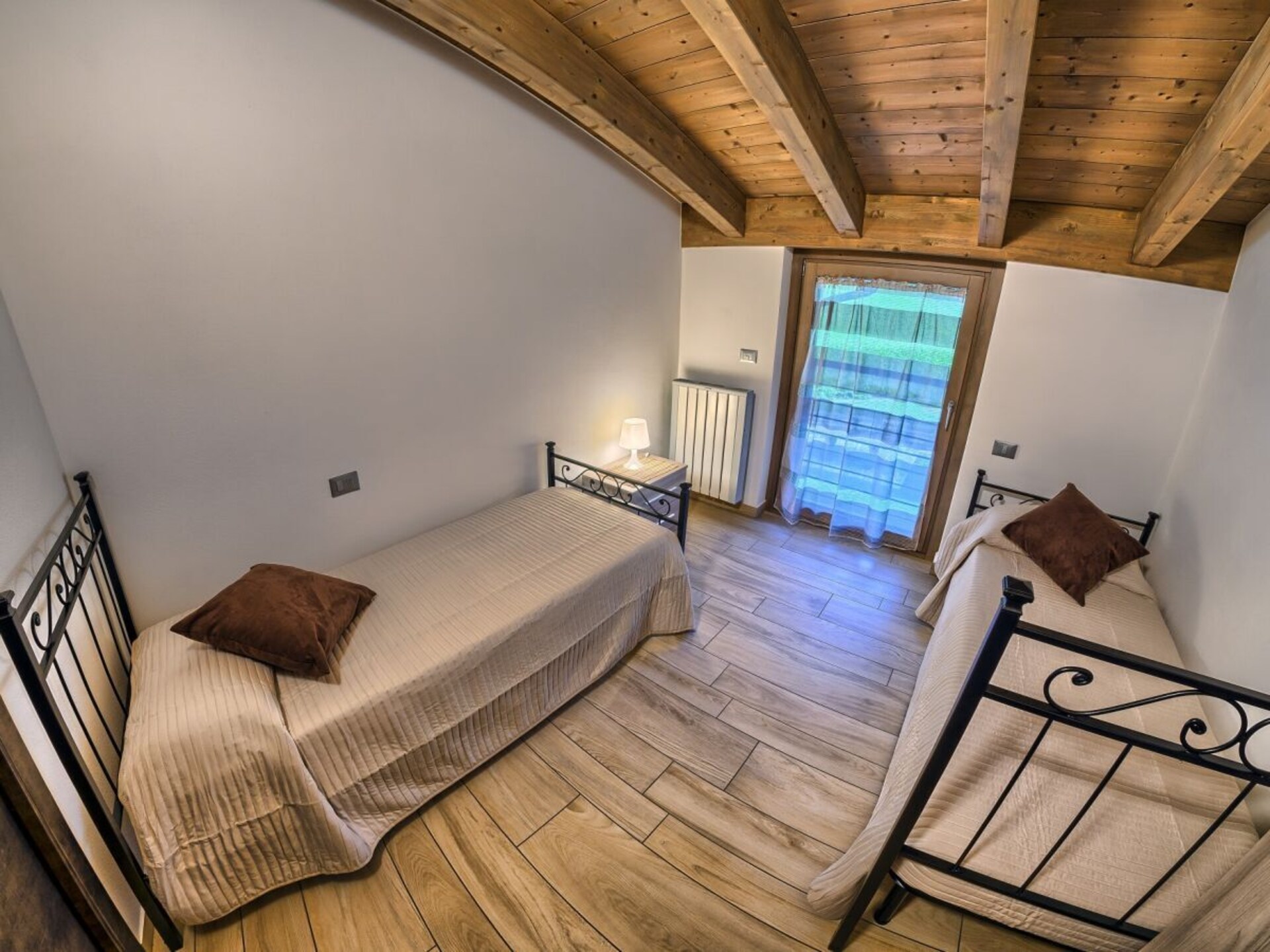 Luxe appartement met privézwembad en panoramisch uitzicht op het Comomeer - foto 15
