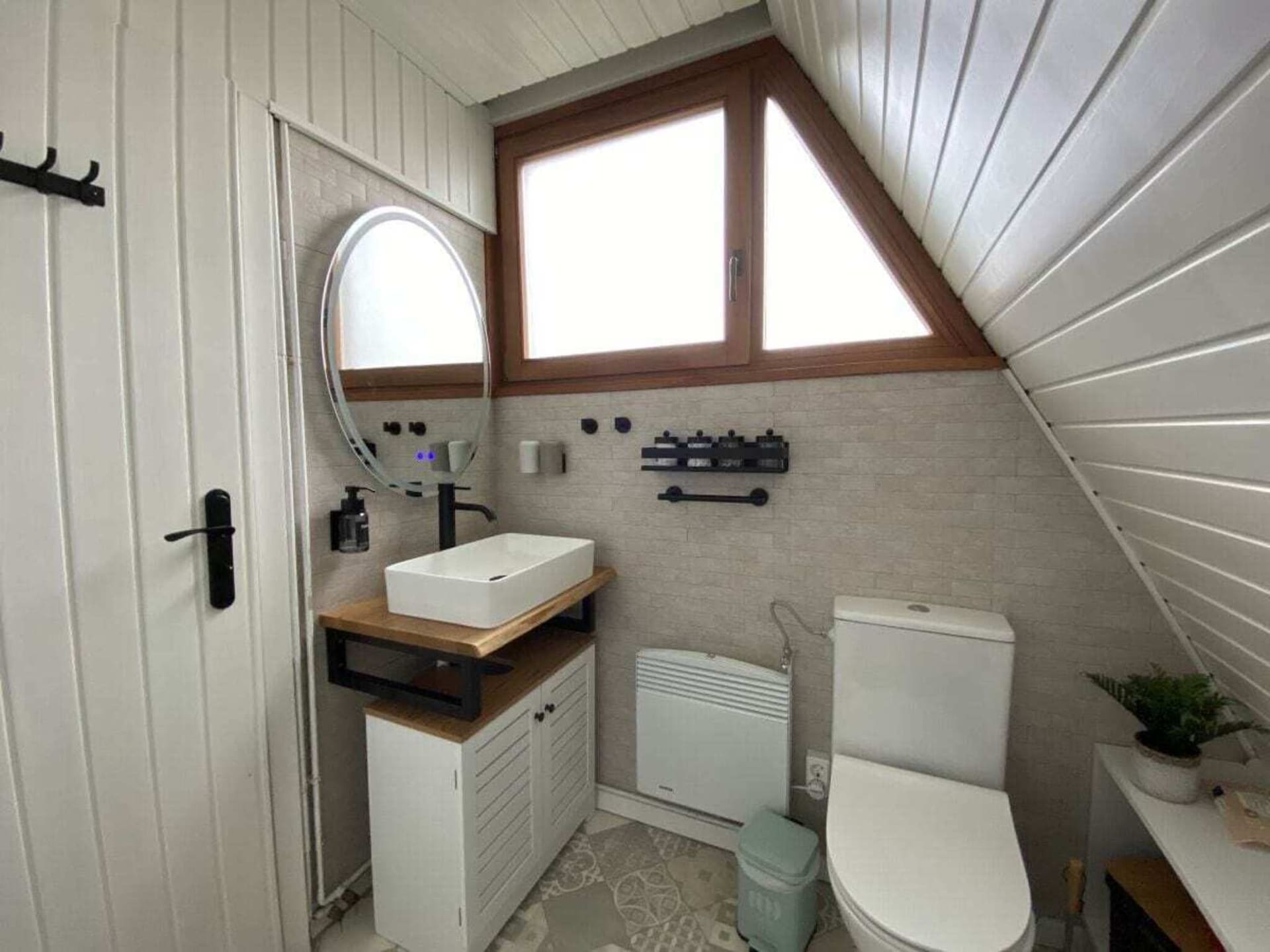 Kindvriendelijk vakantiehuis met eigen roeiboot en kajaks in Oost-Friesland - foto 16