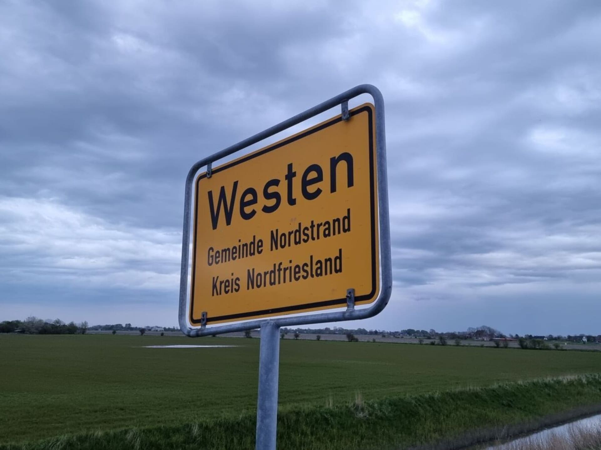 Knus vakantiehuis Doc un Katt met vrij uitzicht op Nordstrand - foto 17