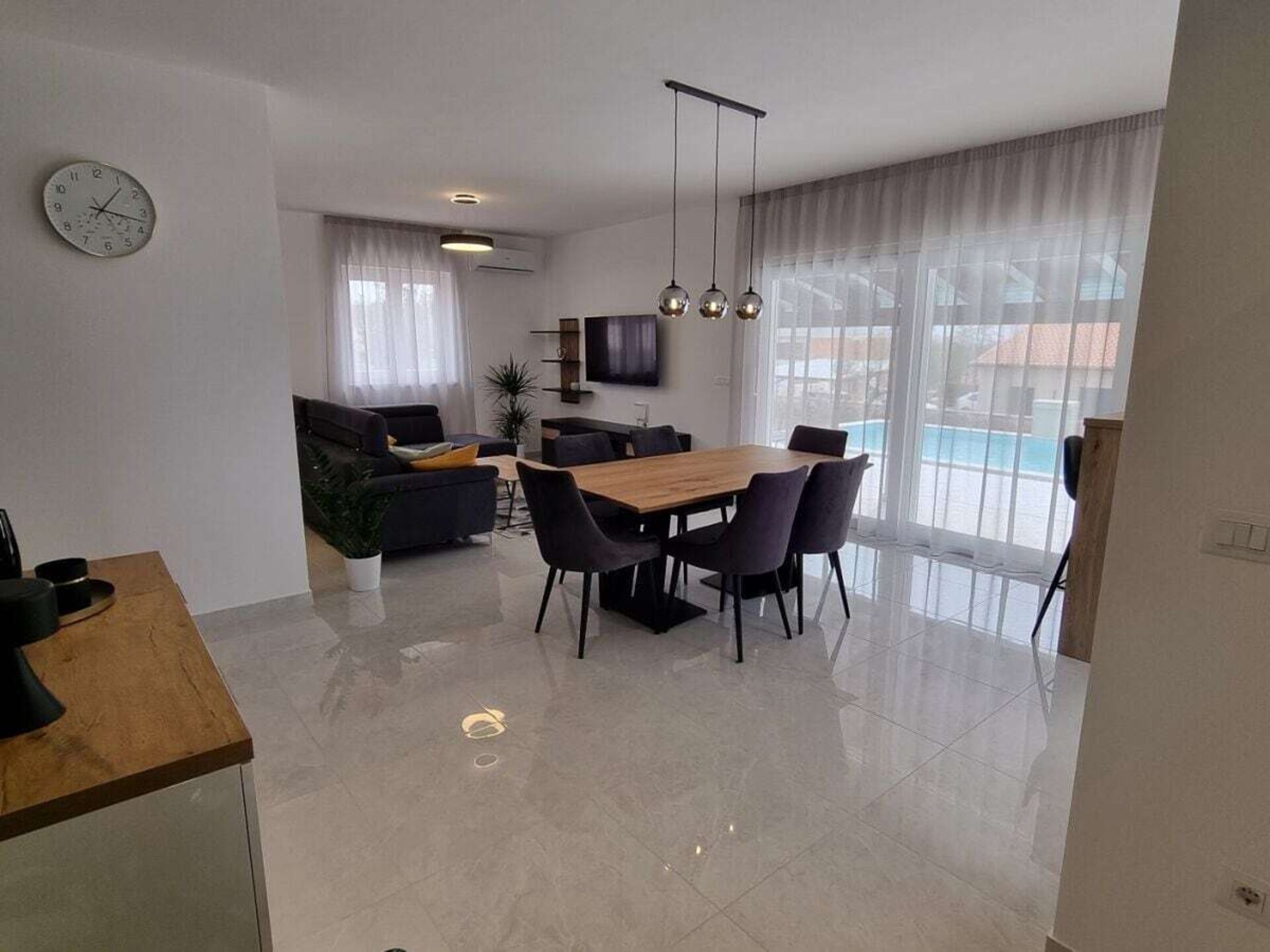 Ruime villa met privézwembad in Sveti Petar u Šumi, Istrië - foto 14