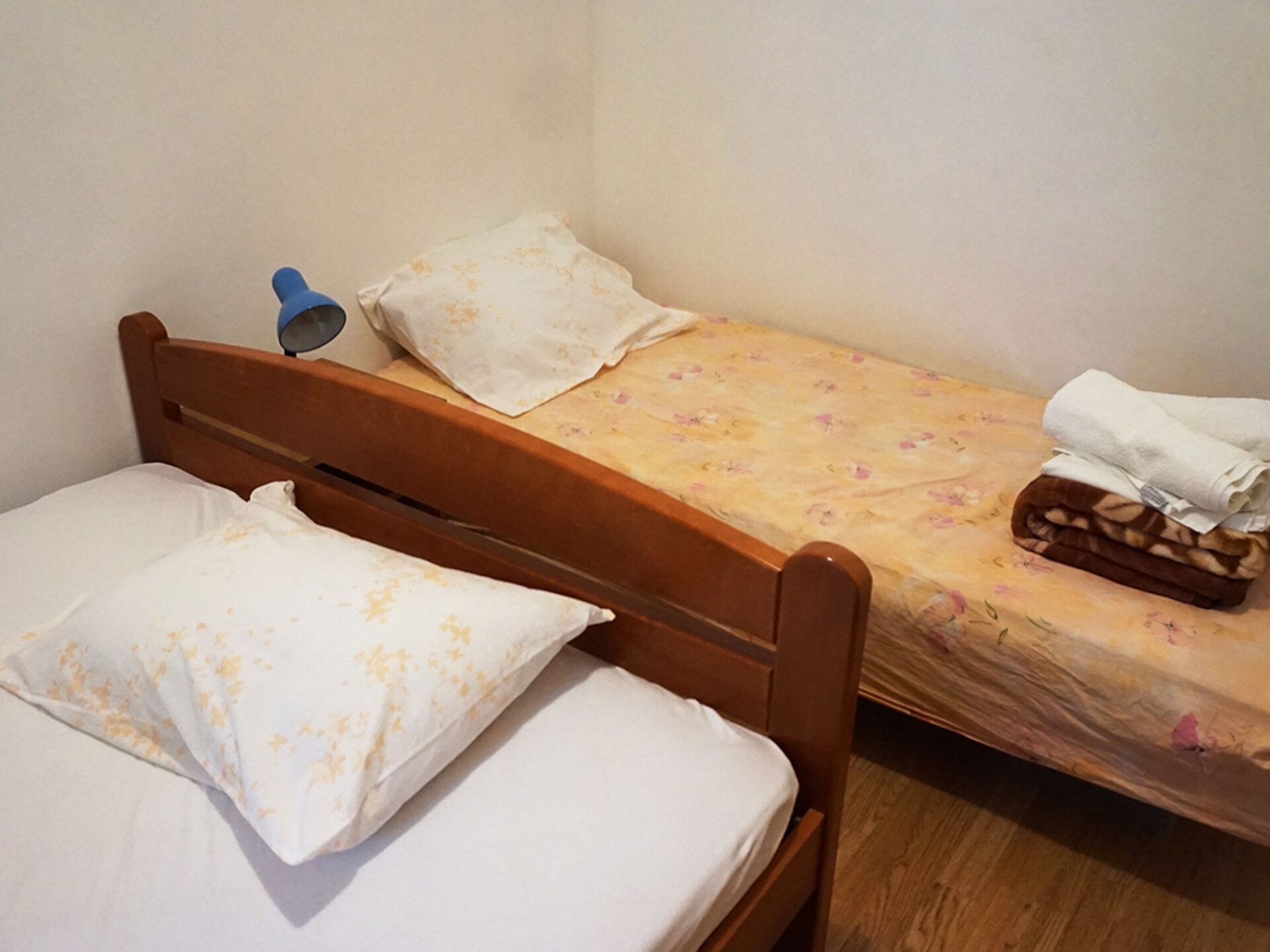 Rustiek appartement aan zee in Žuljana met terras voor 4 personen - foto 5
