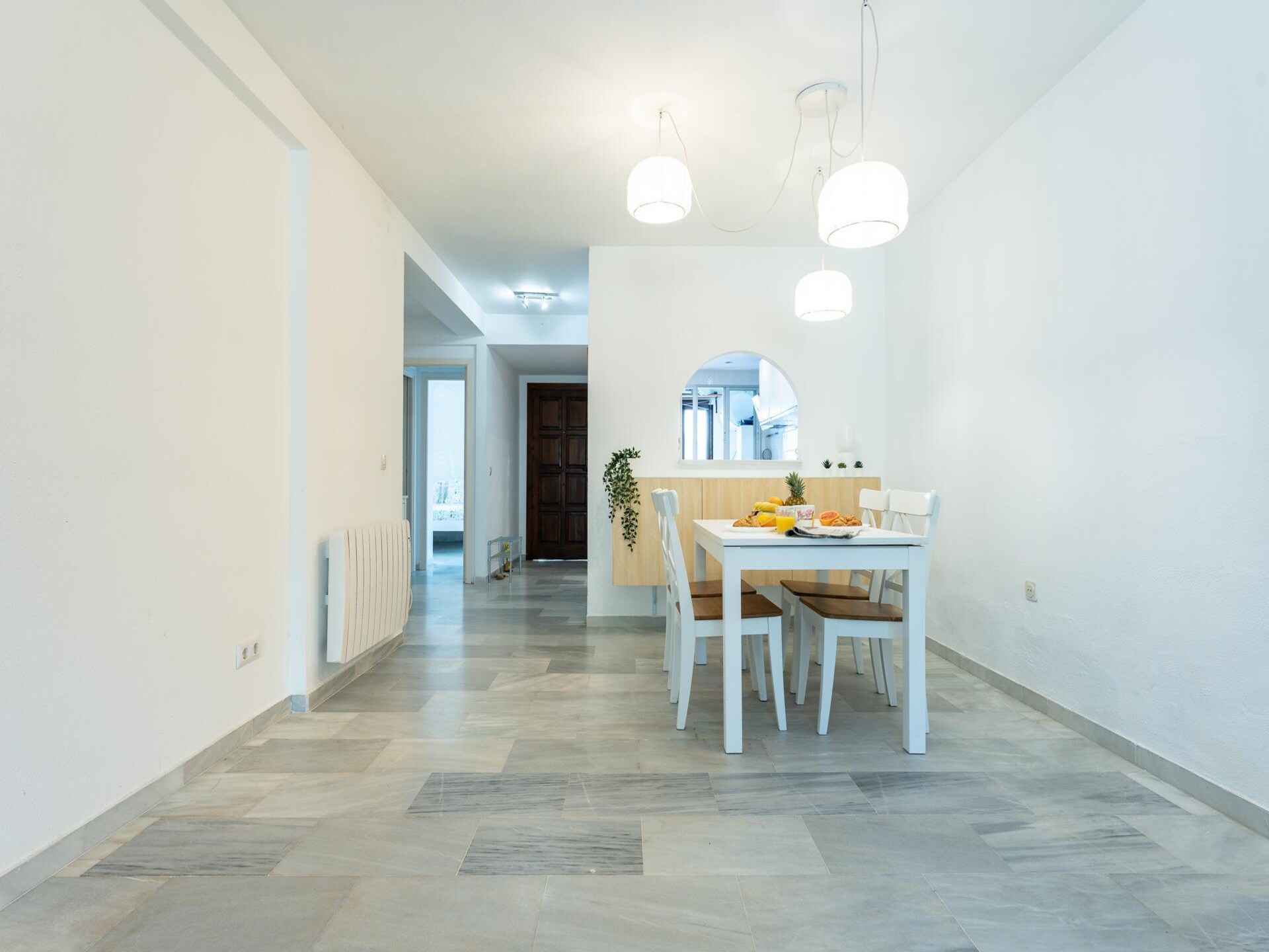 Modern appartement in Marbella met zwembad, dichtbij strand en centrum - foto 9