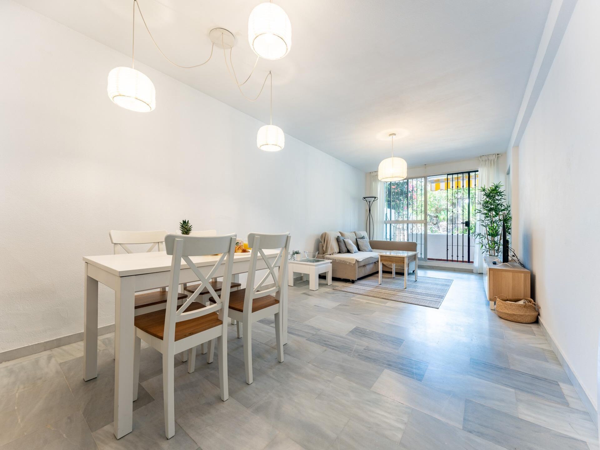 Modern appartement in Marbella met zwembad, dichtbij strand en centrum - foto 8