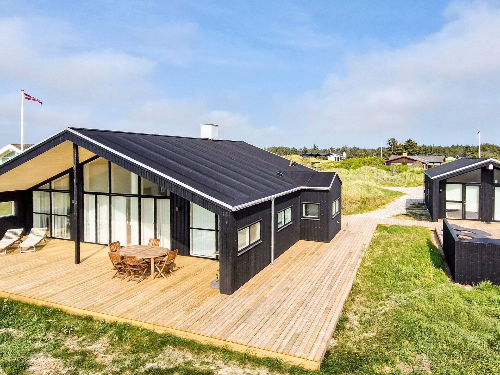 8-persoons vakantiehuis aan zee in Løkken met luxe buitenbad - foto 7