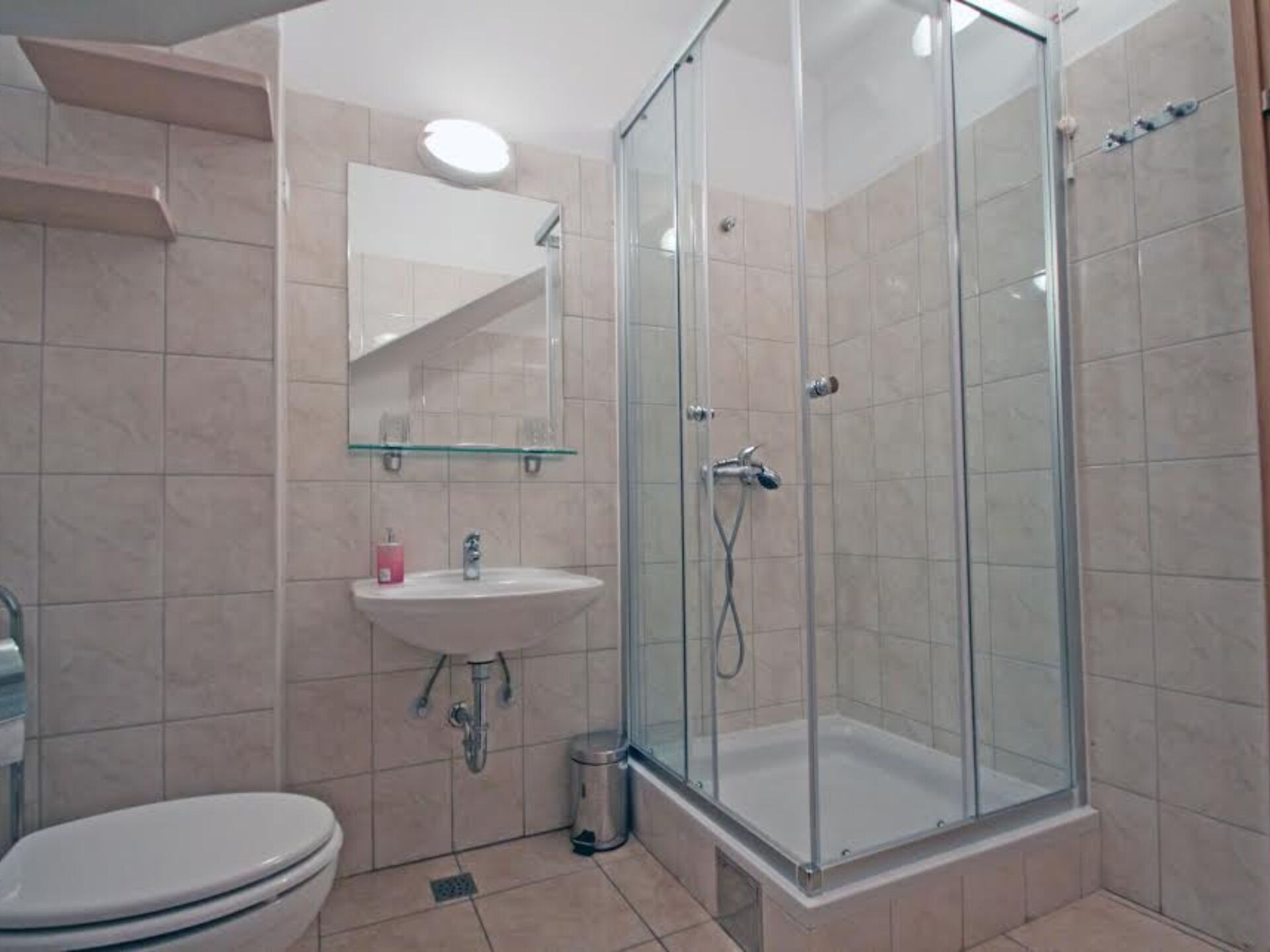 Beachfront Apartments Tamarix - Superior One Bedroom Apartment (Grand) 3 - foto 10
