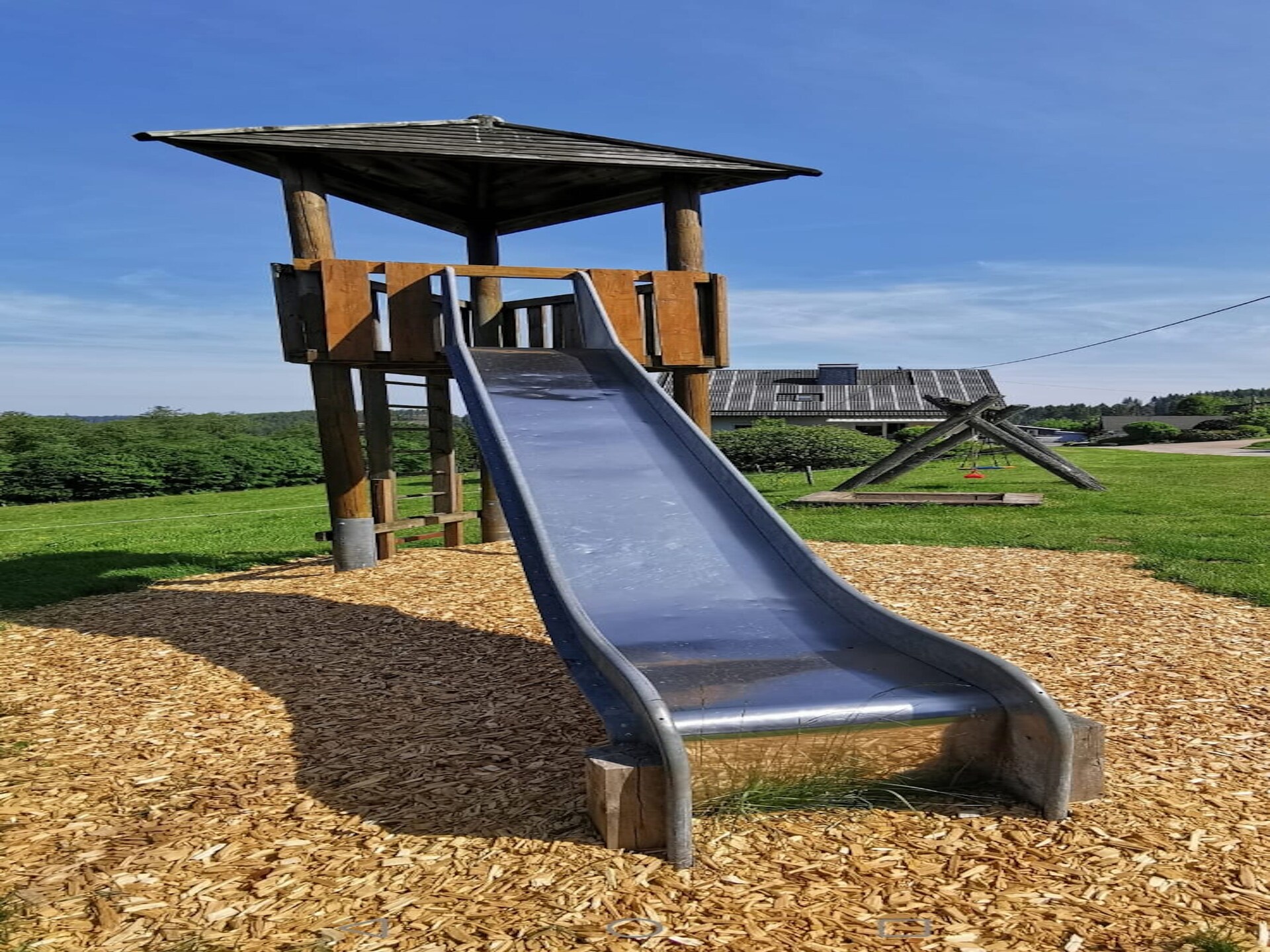 Sauerland appartement op boerderij met bosrijke omgeving en terras - foto 6