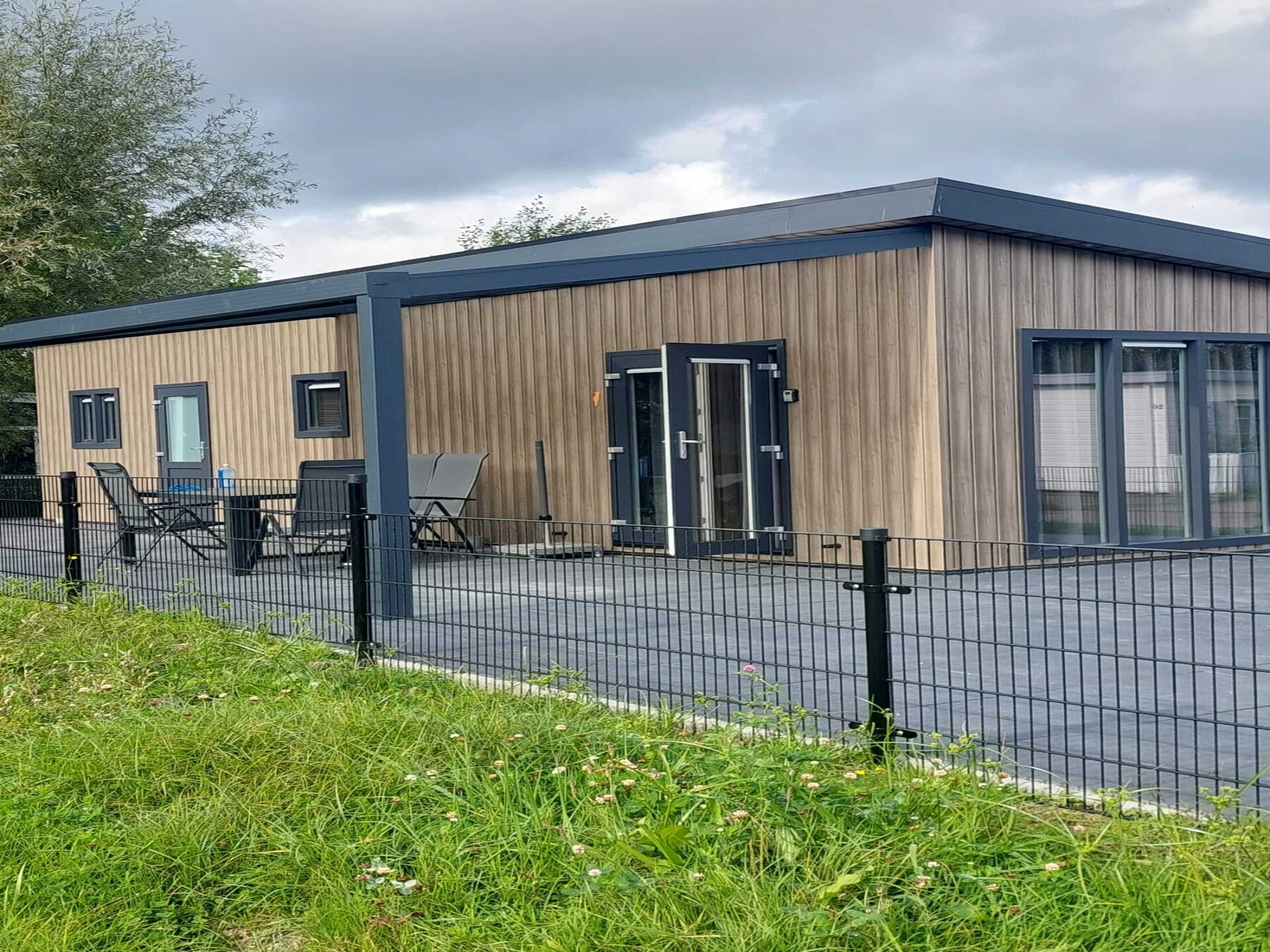 Knus vrijstaand vakantiehuis in Brabant met omheinde tuin aan de golfbaan - foto 24