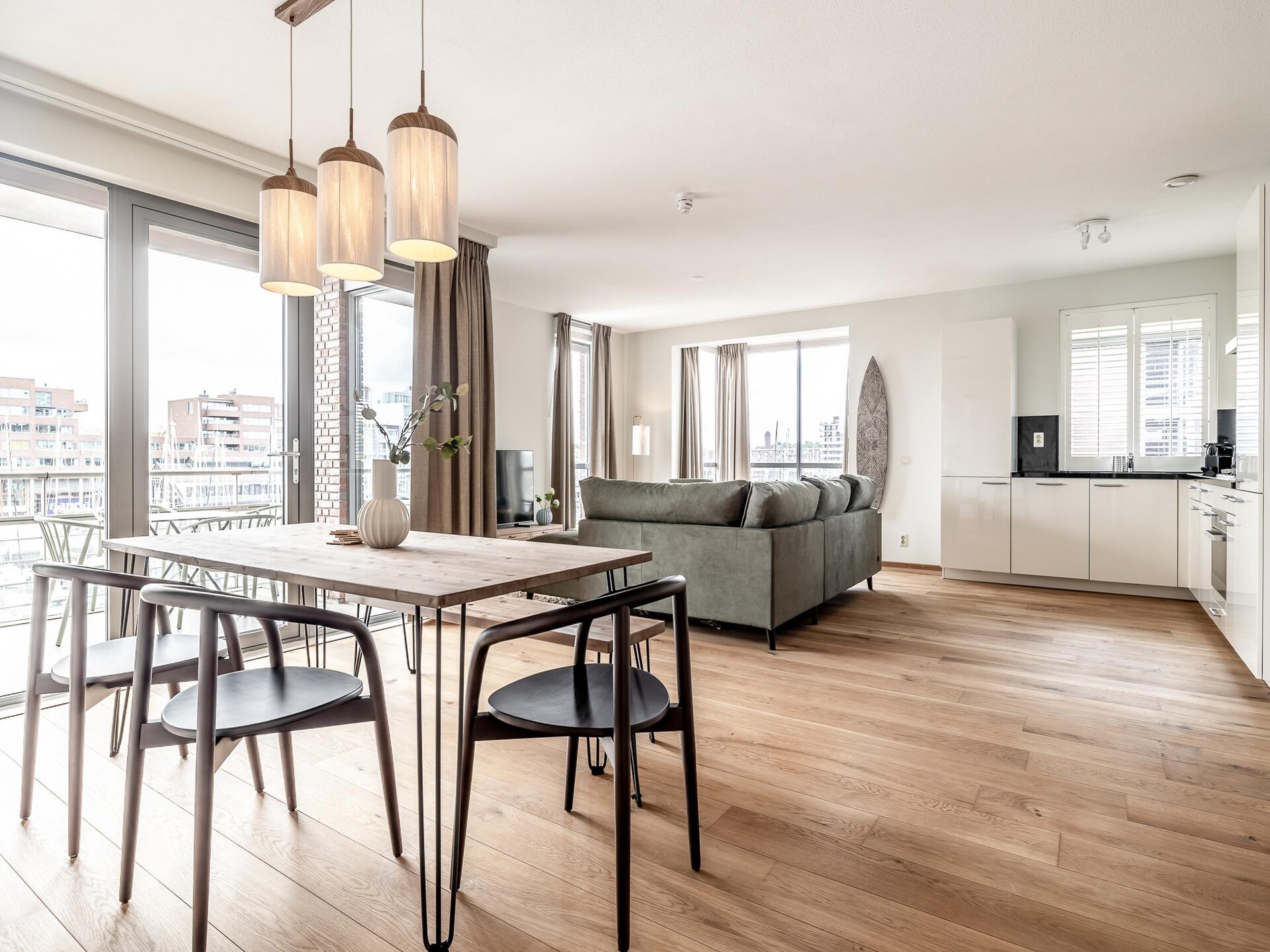 Elegant appartement met panoramisch zeezicht in Scheveningse haven - foto 8