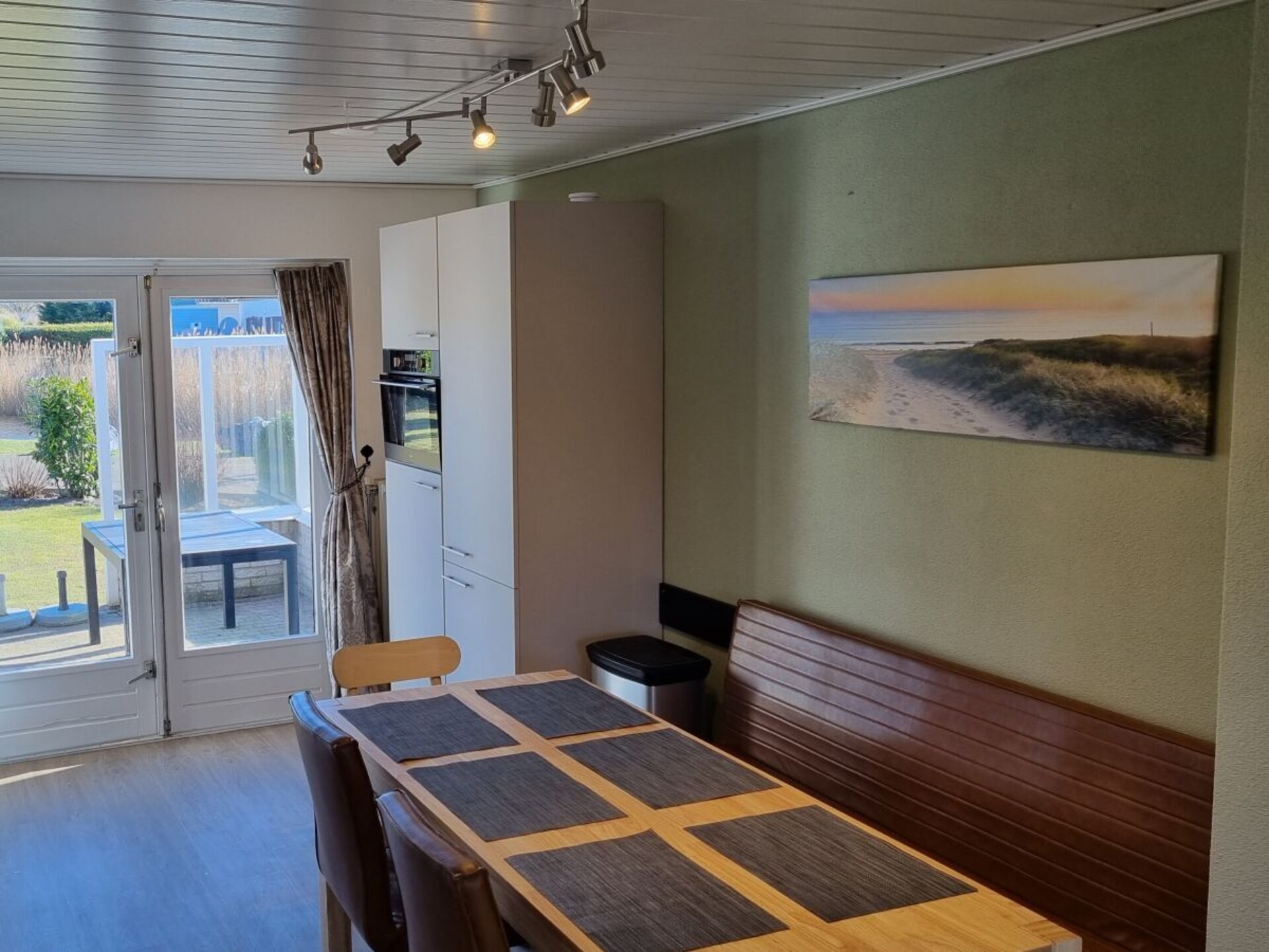 Comfortabel vakantiehuis in Ouddorp, 10 minuten van strand en zee - foto 9