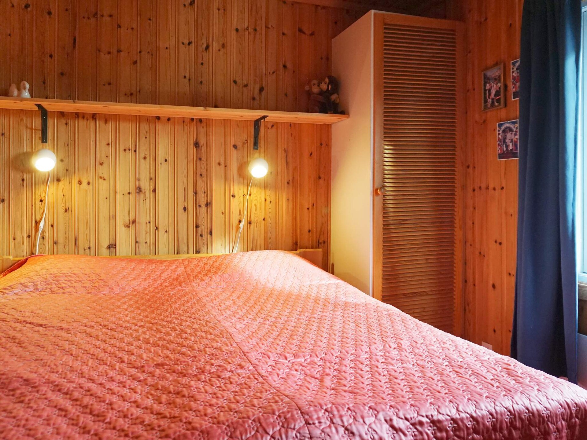Zweeds vakantiehuis met panoramisch fjordzicht bij kindvriendelijk zandstrand - foto 13