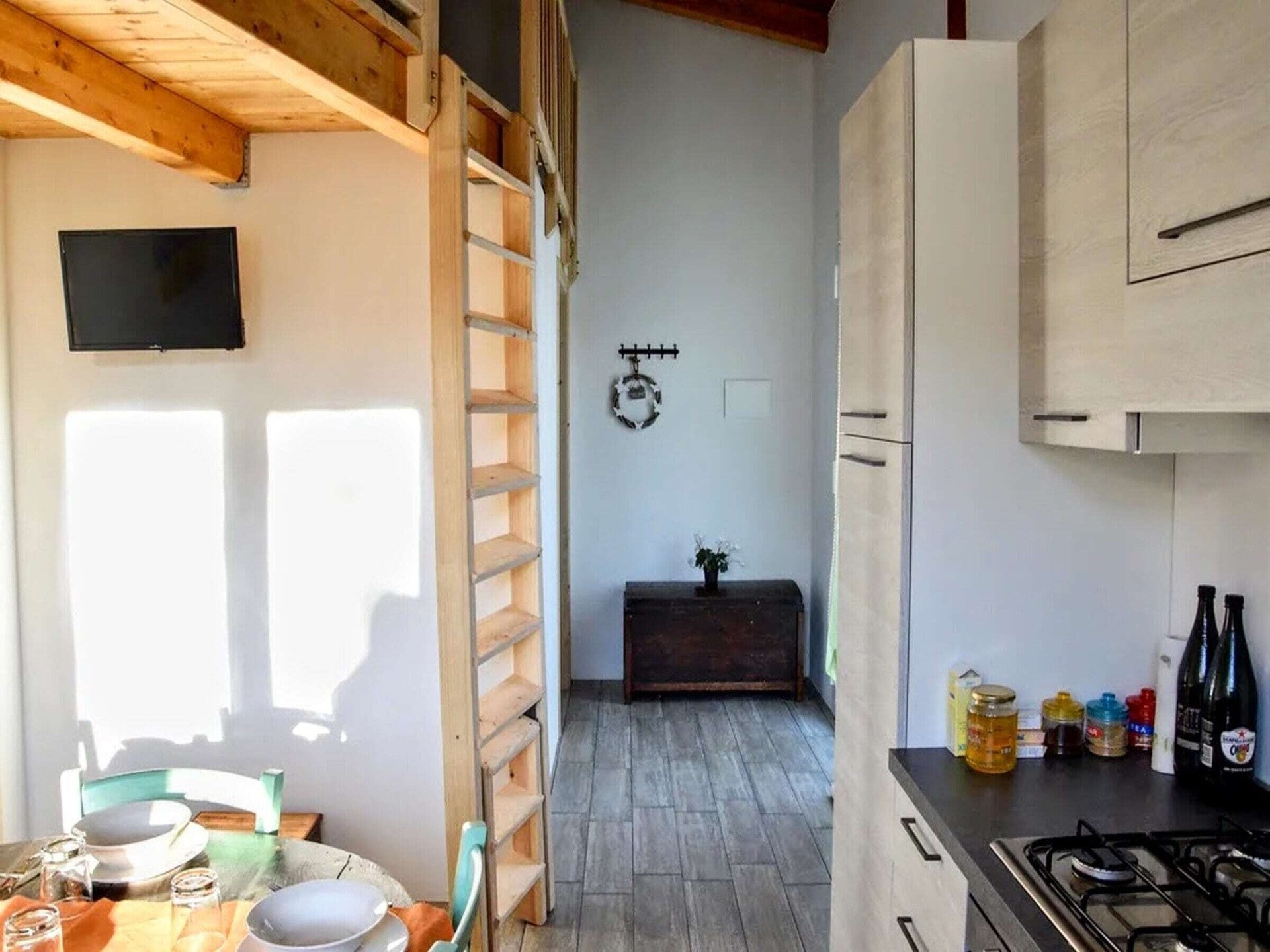 Knus appartement voor 5 in de heuvels, met zwembad en vlakbij zee - foto 4