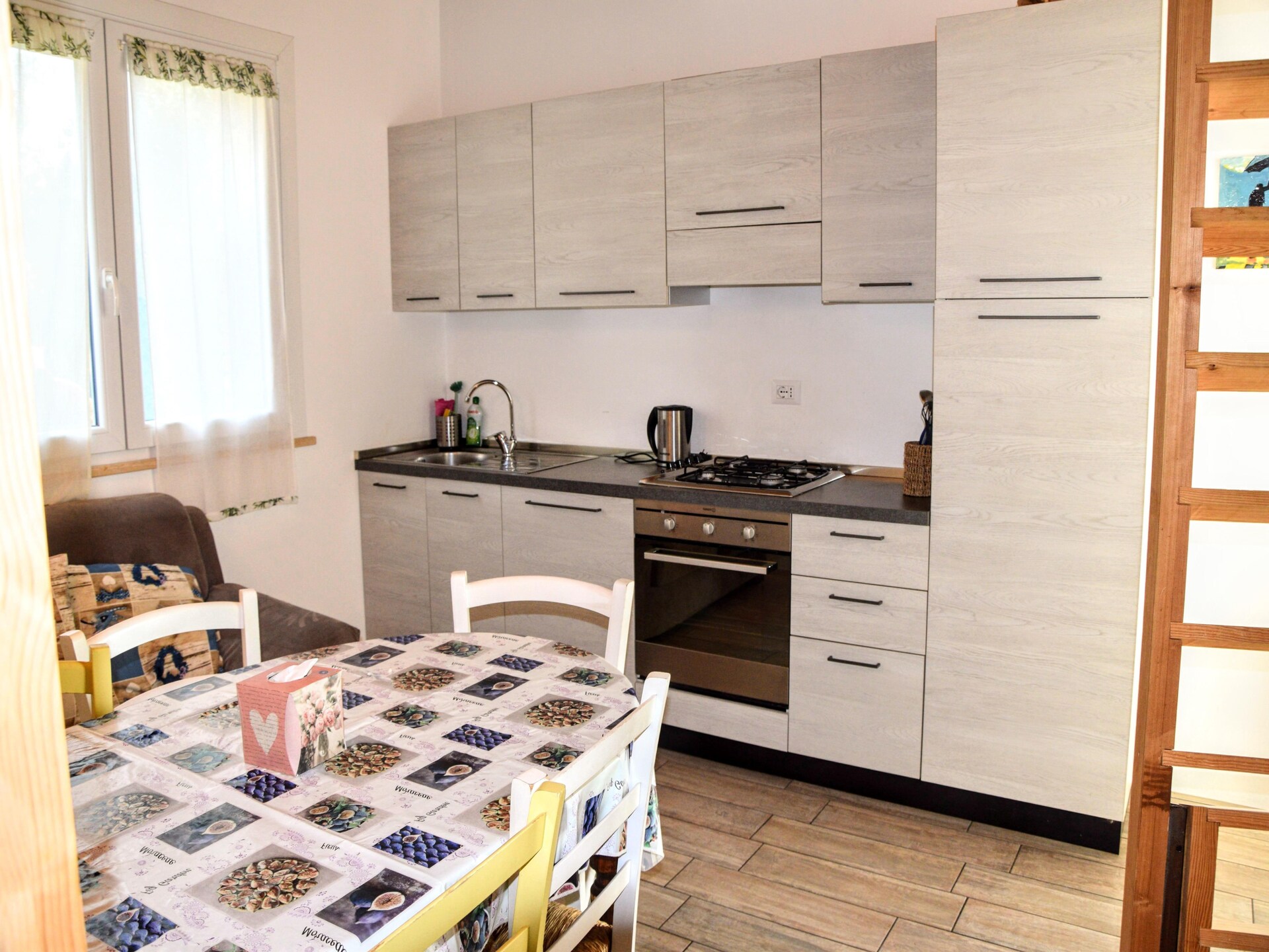 Knus appartement voor 5 in de heuvels, met zwembad en vlakbij zee - foto 33