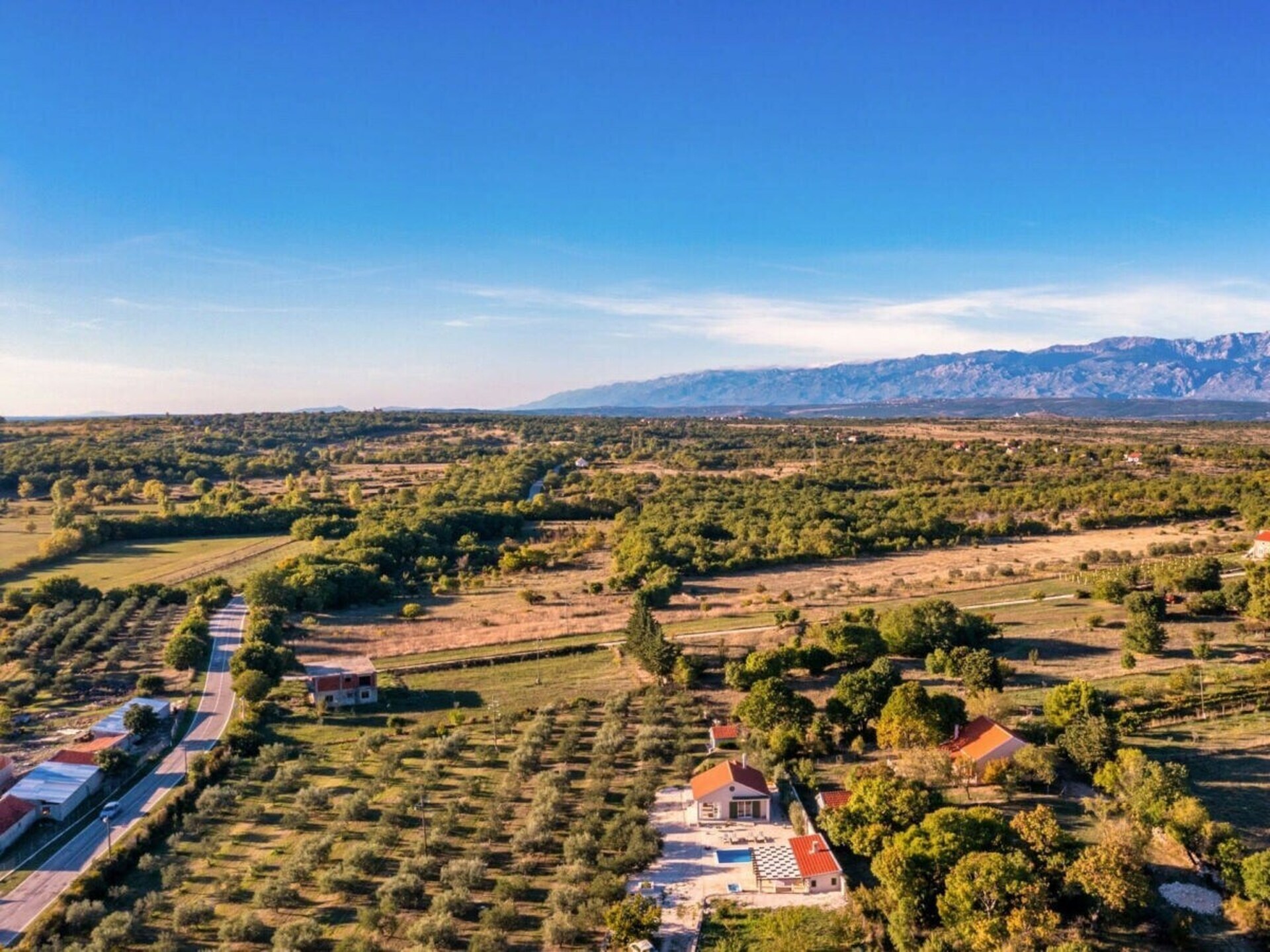 Moderne villa voor 4 in het rustige Donji Kašic, Dalmatië - foto 33