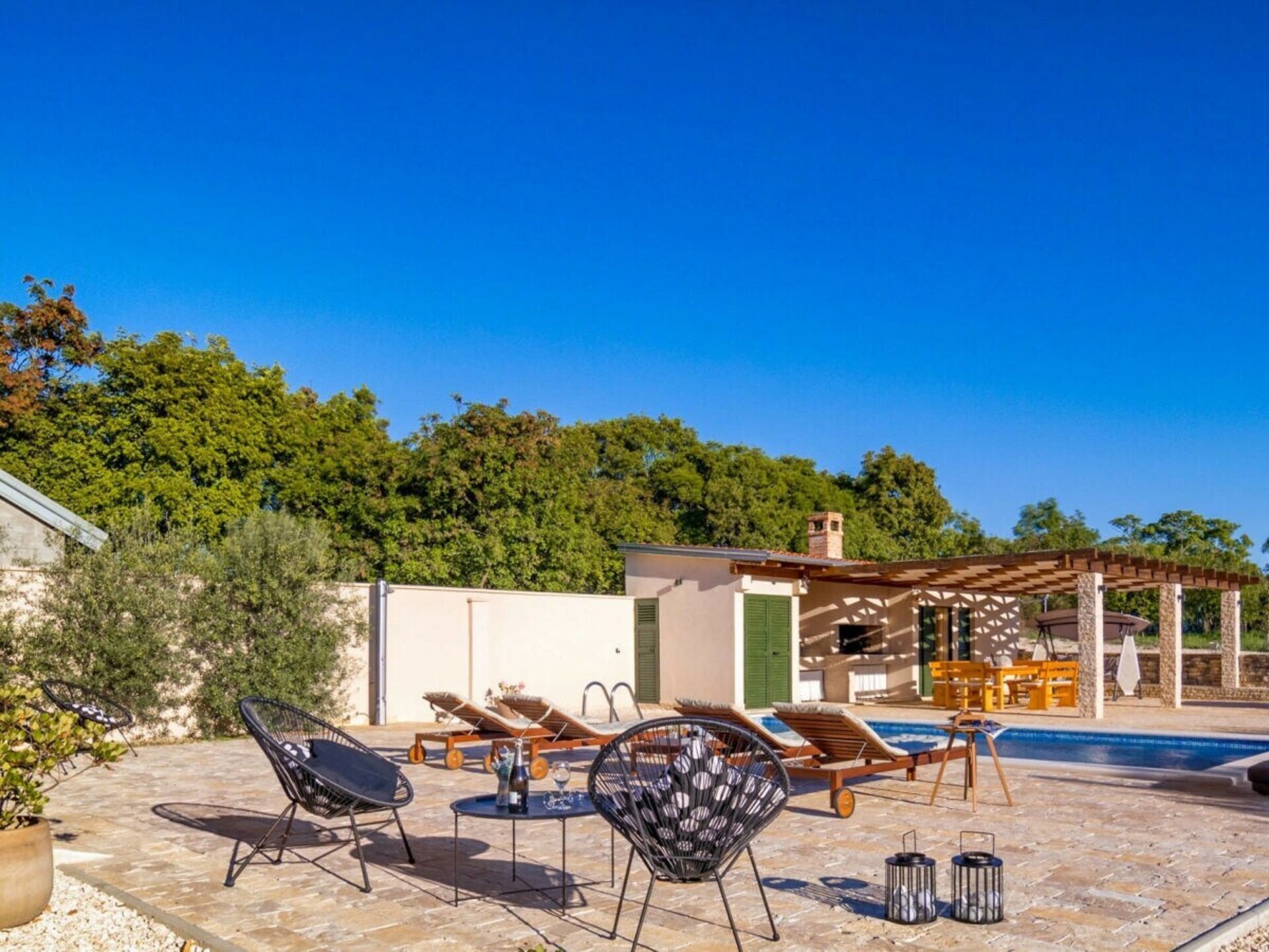 Moderne villa voor 4 in het rustige Donji Kašic, Dalmatië - foto 38