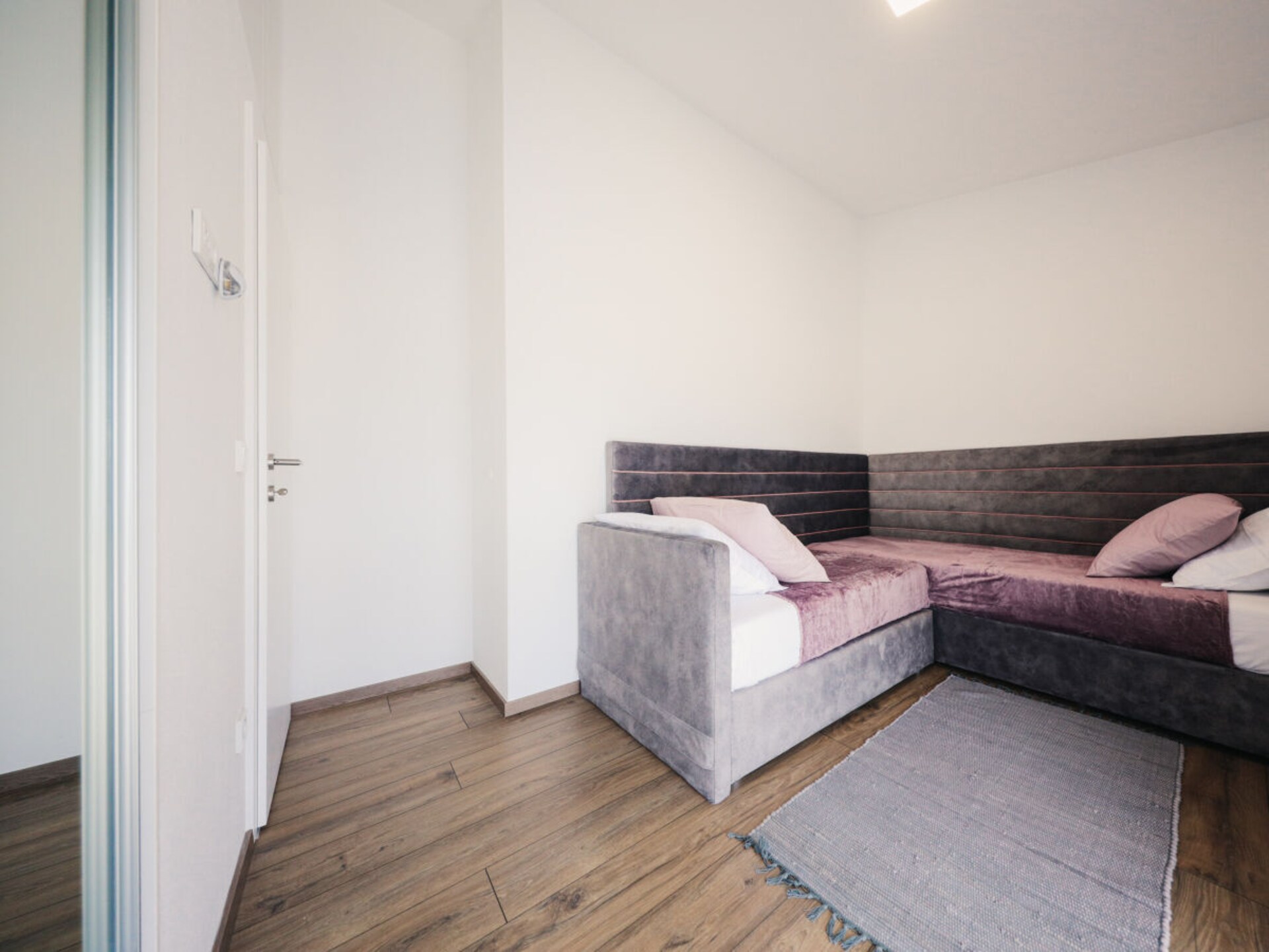 Ruime villa voor 8 personen nabij Zaton met privézwembad en zeezicht - foto 40