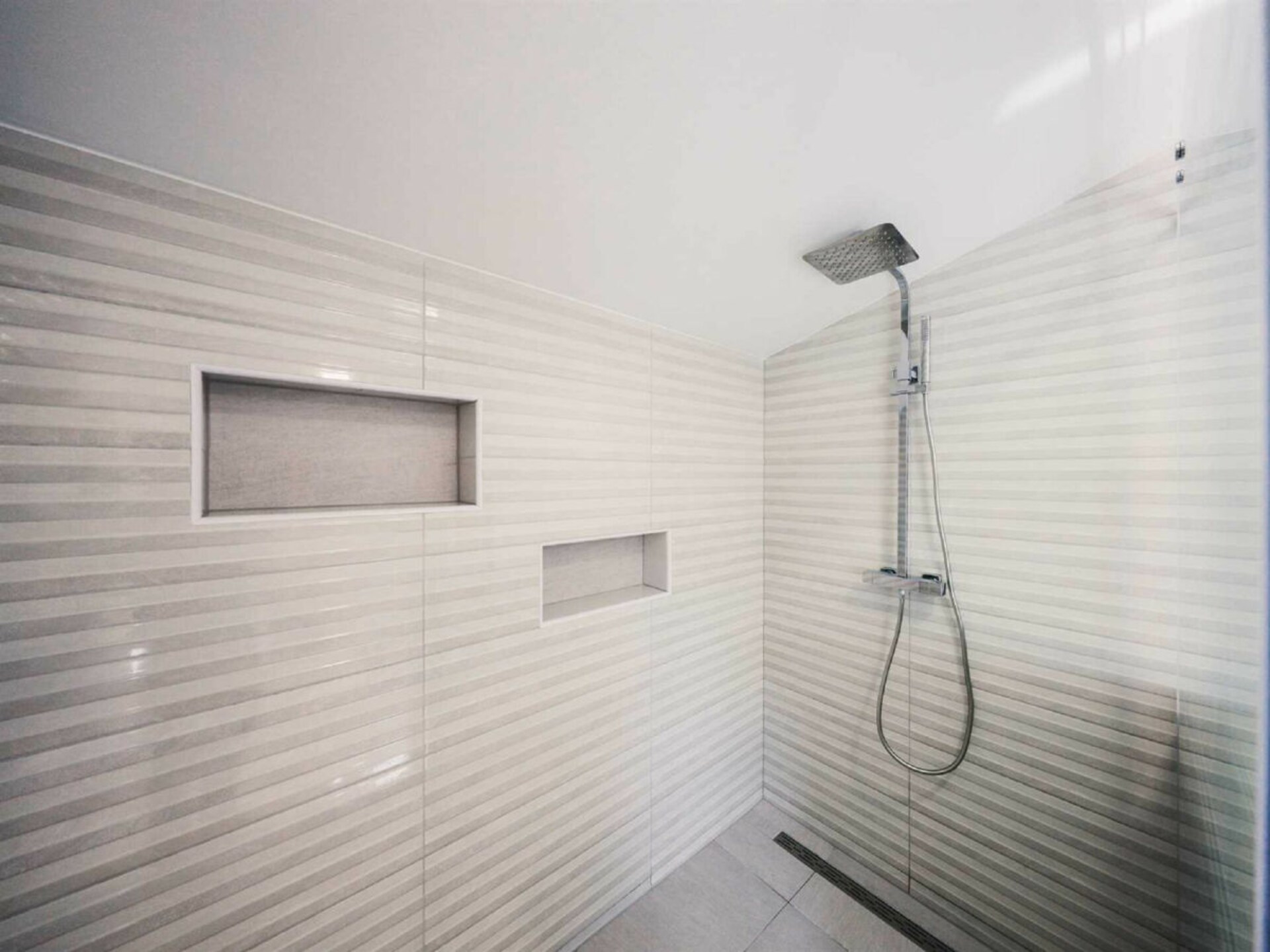 Ruime villa voor 8 personen nabij Zaton met privézwembad en zeezicht - foto 80