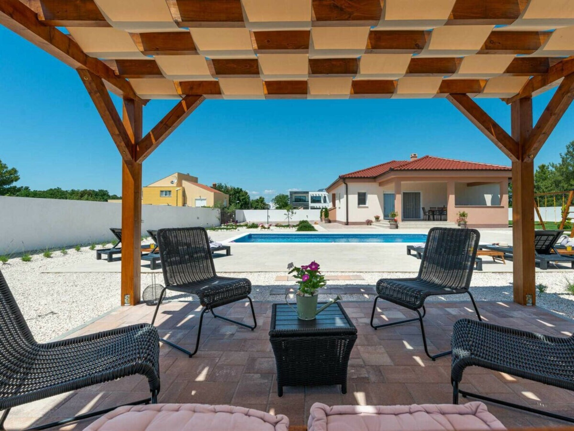 Moderne villa met privézwembad en zeezicht in Zadar, Kroatië - foto 17