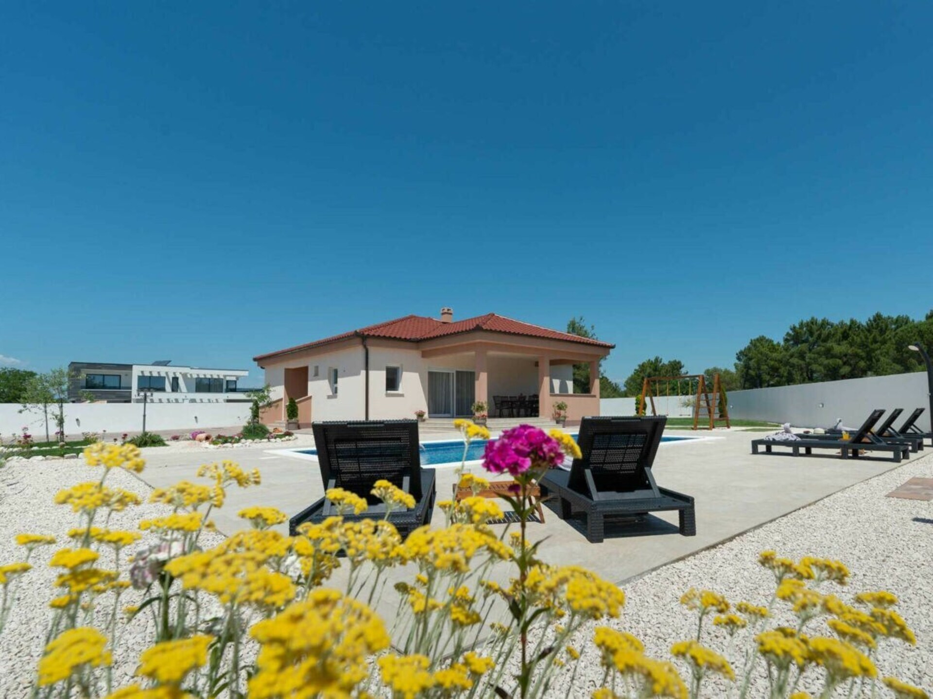Moderne villa met privézwembad en zeezicht in Zadar, Kroatië - foto 20