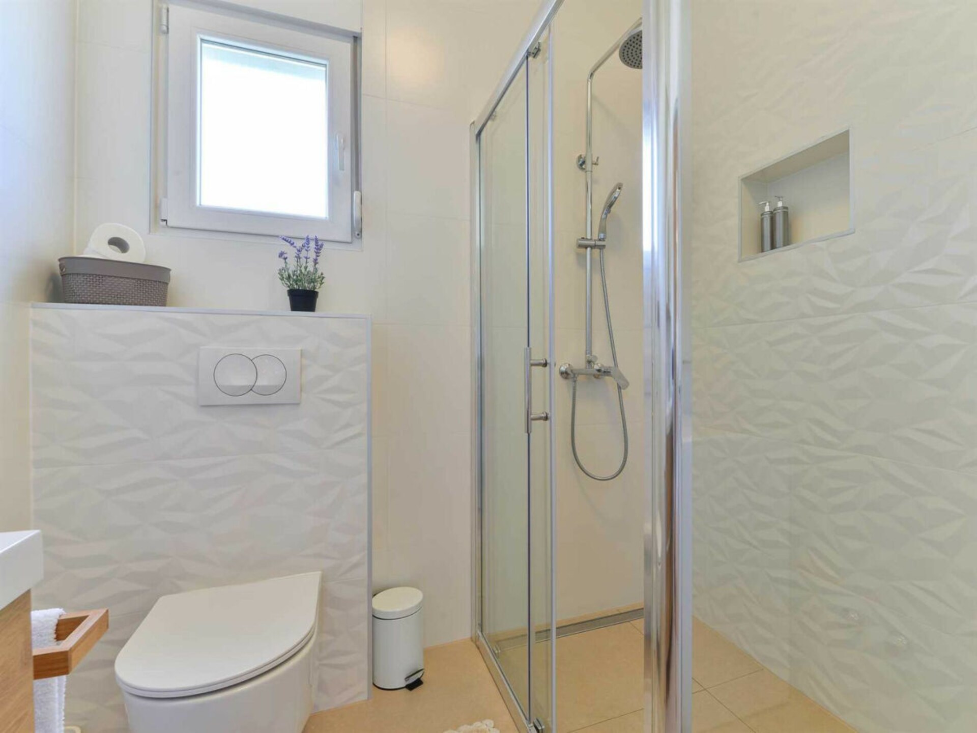 Moderne villa met privézwembad en zeezicht in Zadar, Kroatië - foto 83
