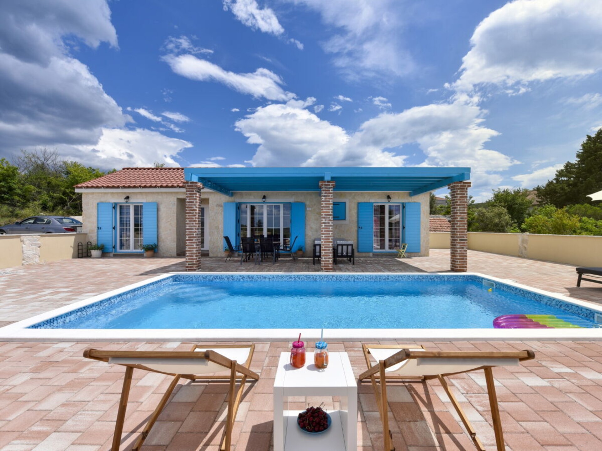 Comfortabele villa met zwembad nabij Zadar voor 6 personen - foto 1