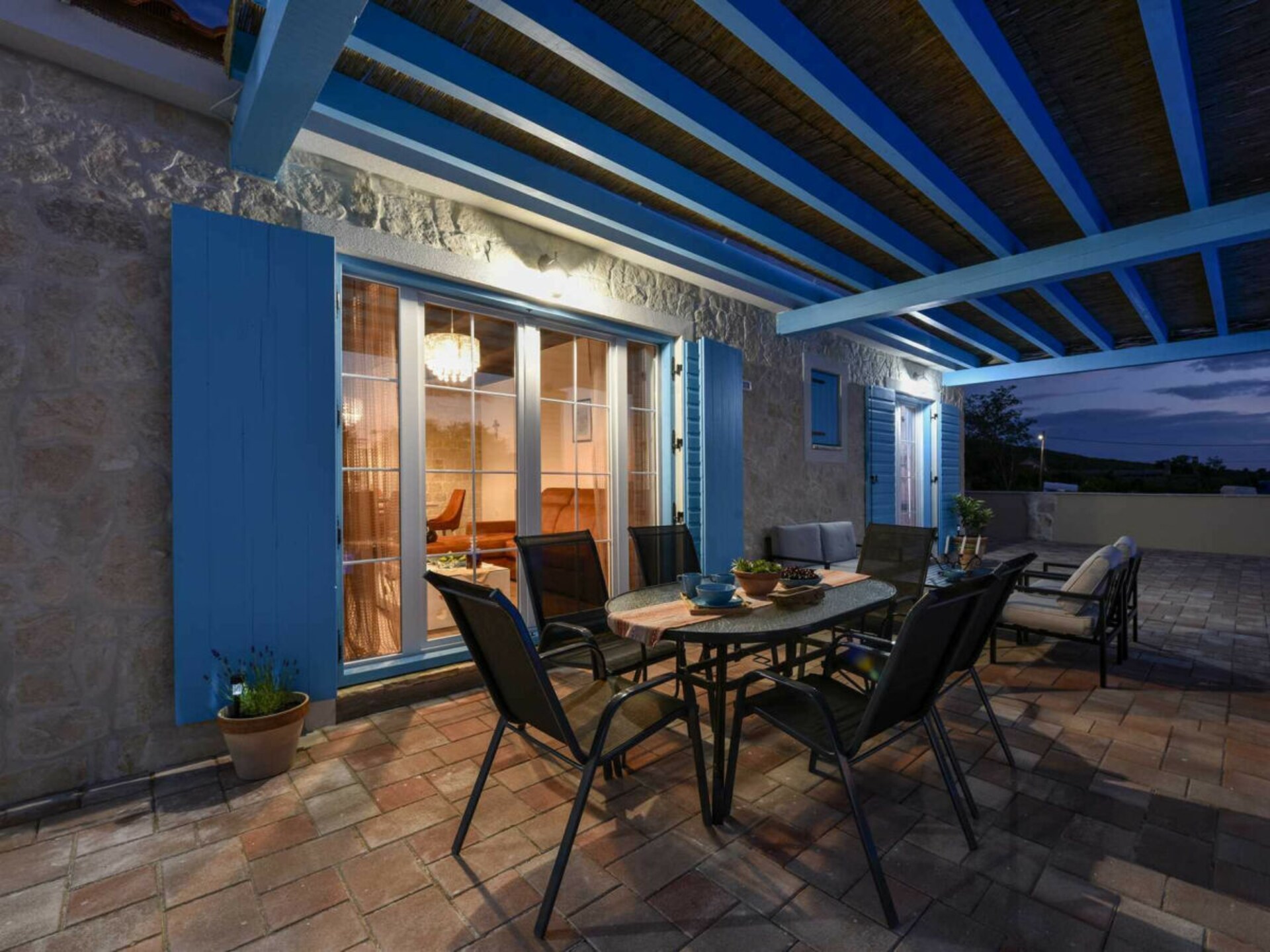 Comfortabele villa met zwembad nabij Zadar voor 6 personen - foto 24