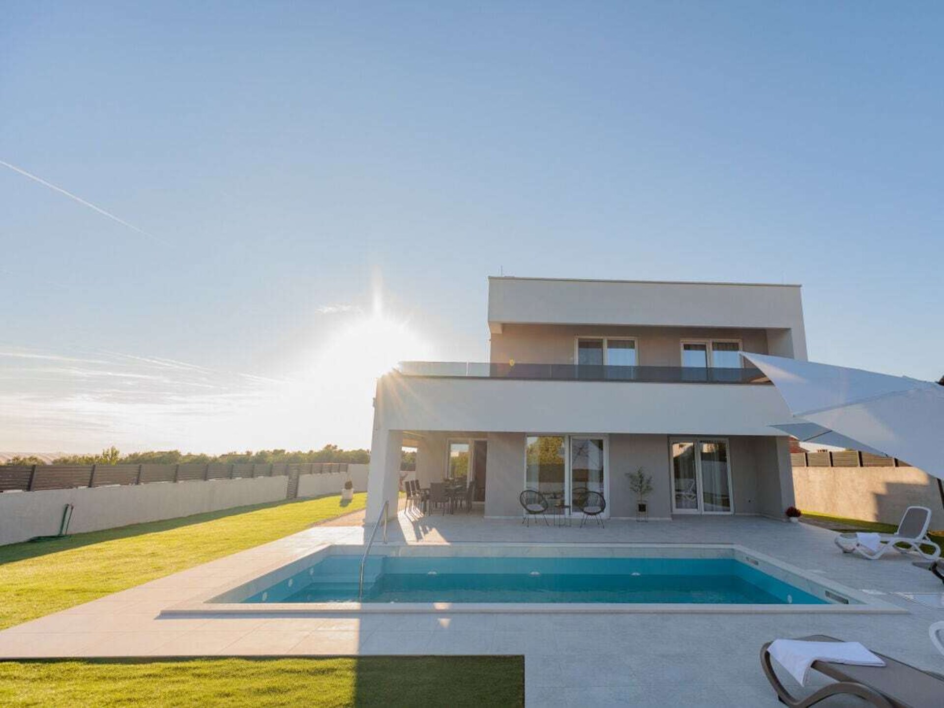 Ruime villa voor 8 personen met privézwembad nabij Vrsi, Dalmatië - foto 2