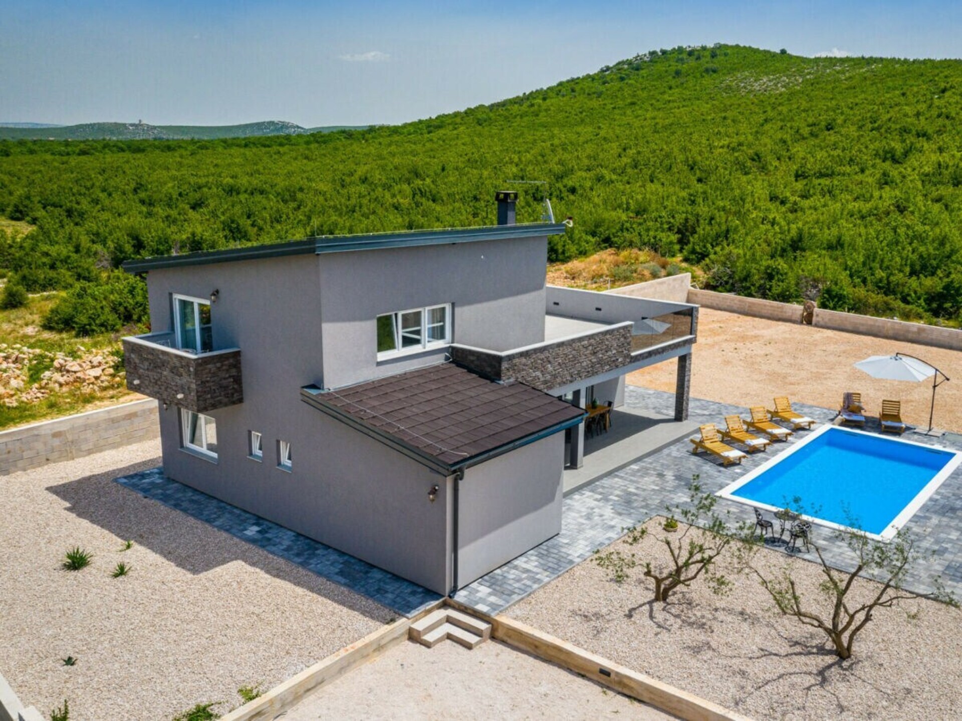 Ruime villa voor 8 personen met zwembad nabij Stankovci, Dalmatië - foto 51