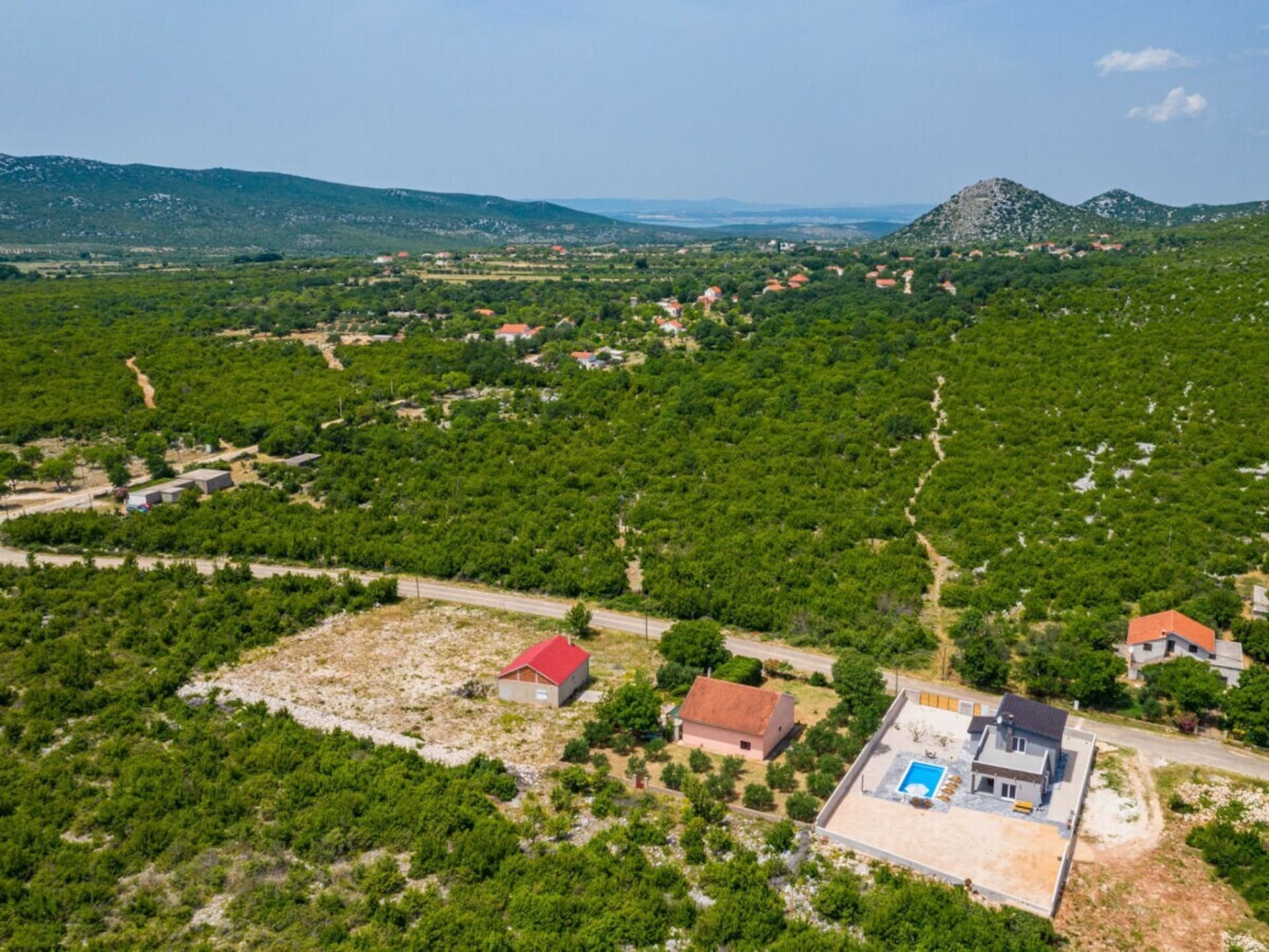 Ruime villa voor 8 personen met zwembad nabij Stankovci, Dalmatië - foto 54