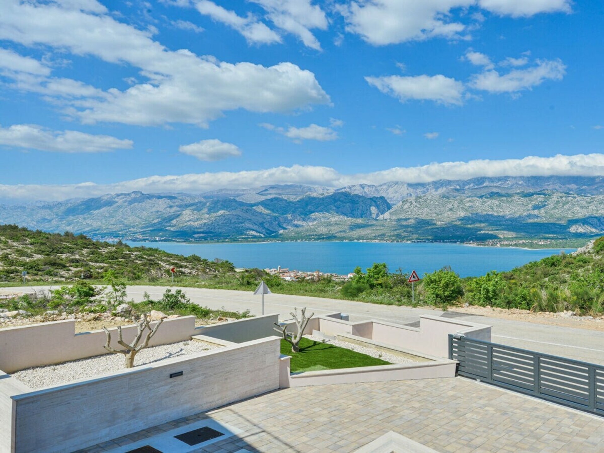 Ruime villa met zeezicht in authentiek Vinjerac, 35 km van Zadar - foto 57