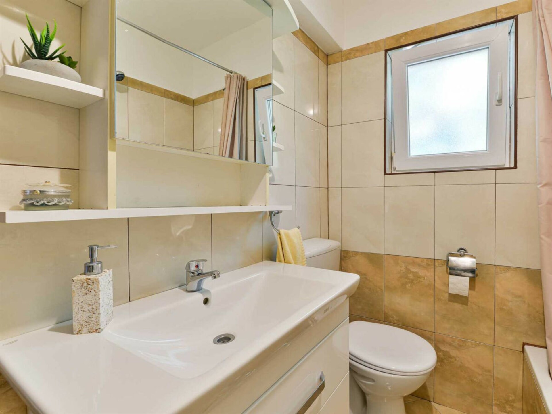 Ruim vakantiehuis voor 7 in Benkovac, vlakbij centrum - foto 45