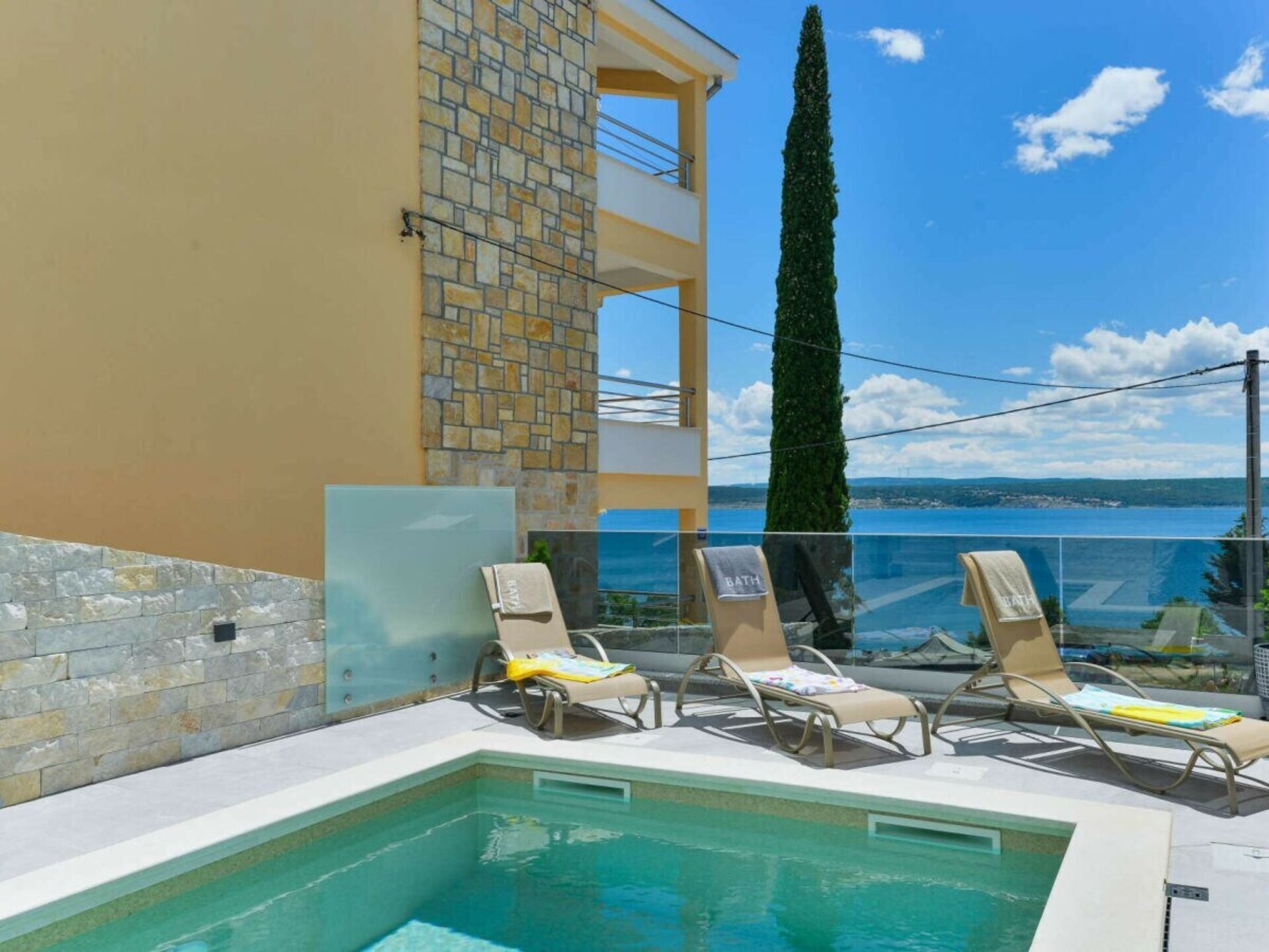 Ruime villa voor 8 personen nabij Jasenice, Dalmatië – 190m² comfort - foto 10