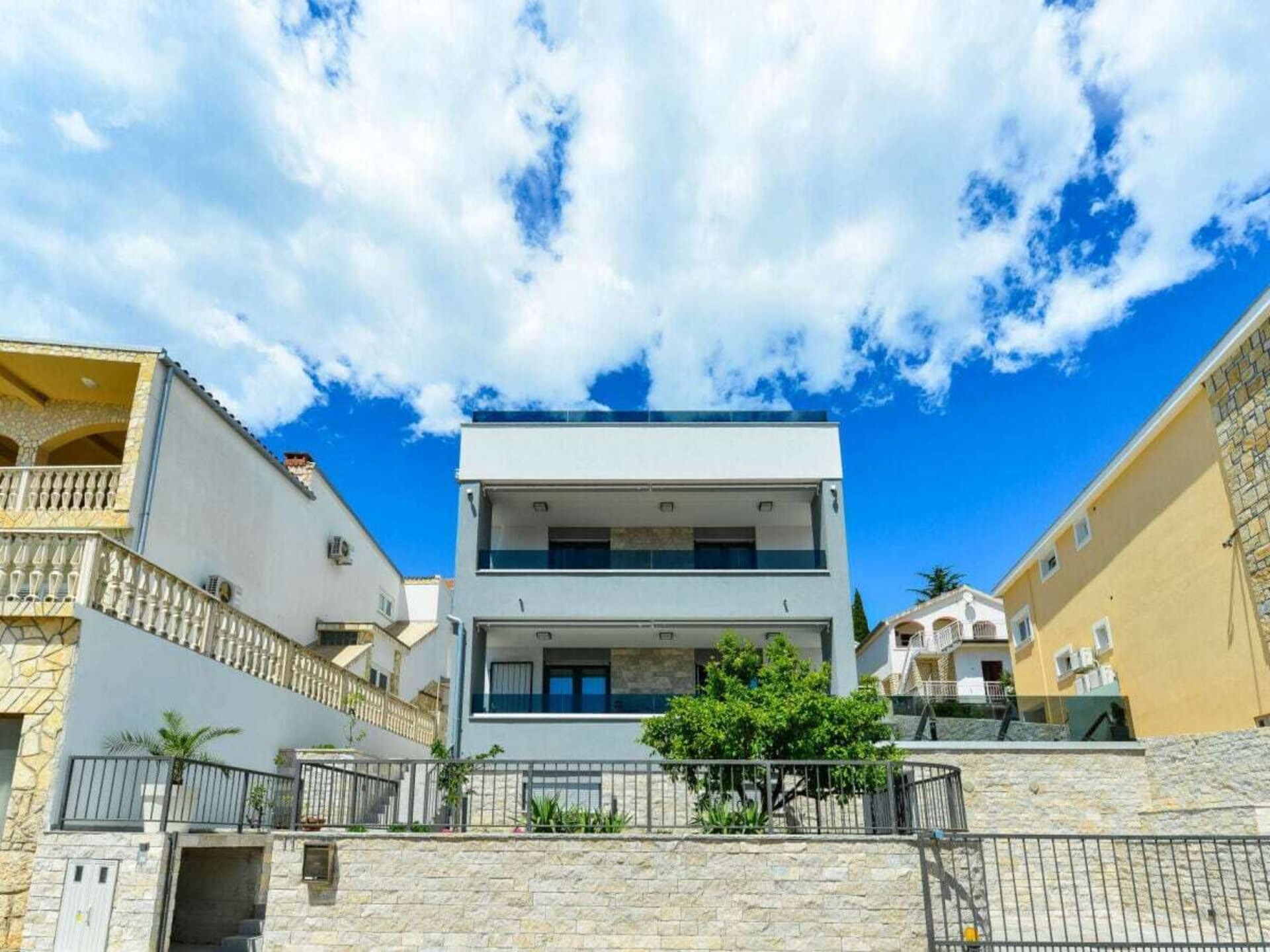 Ruime villa voor 8 personen nabij Jasenice, Dalmatië – 190m² comfort - foto 16